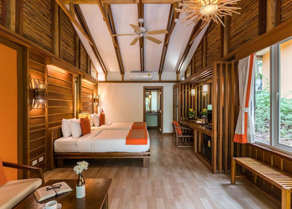 Phutoey River Kwai Hotspring & Nature Resort