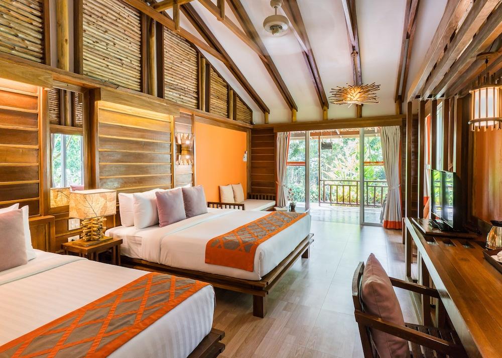 Phutoey River Kwai Hotspring & Nature 4* Sai Yok