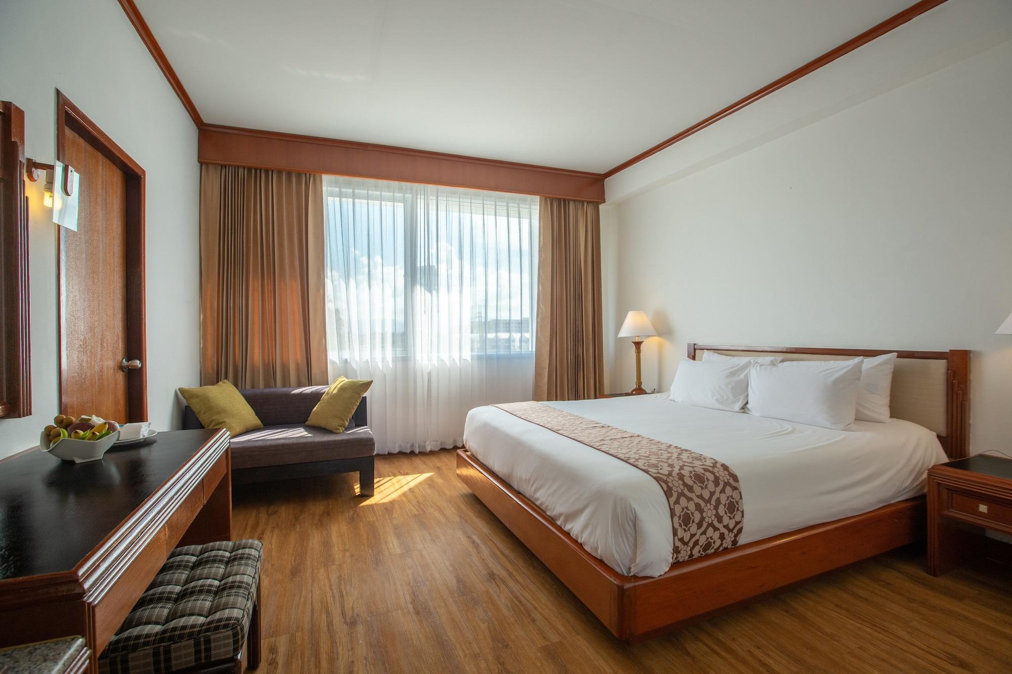 Centara Life Mae Sot