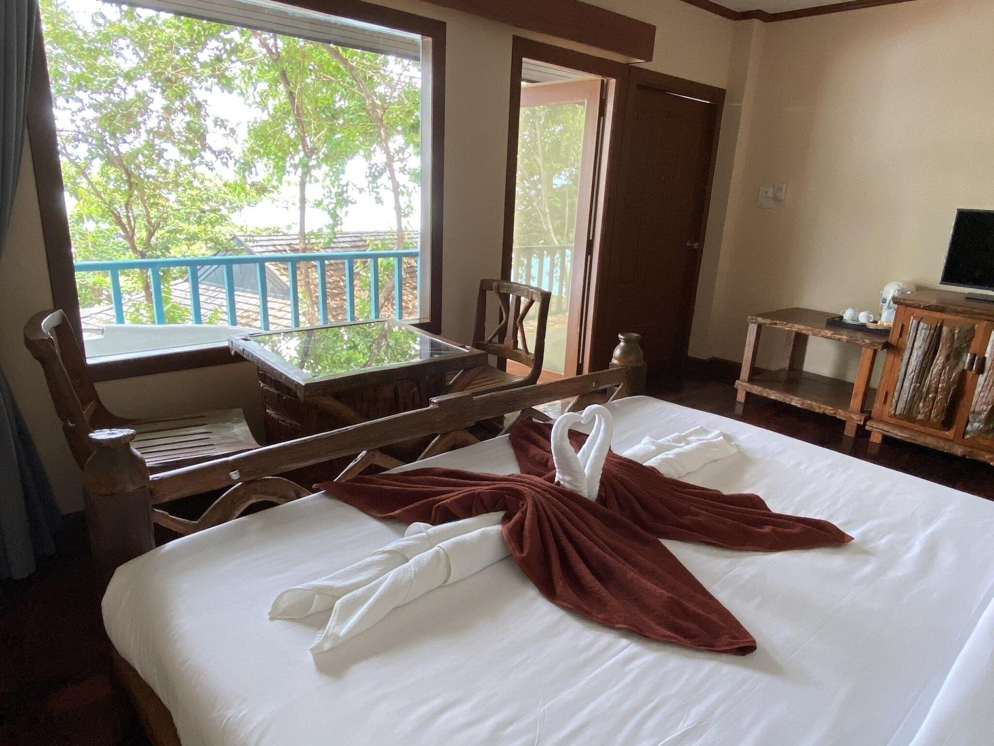 Baan Hin Sai & Resort 3*