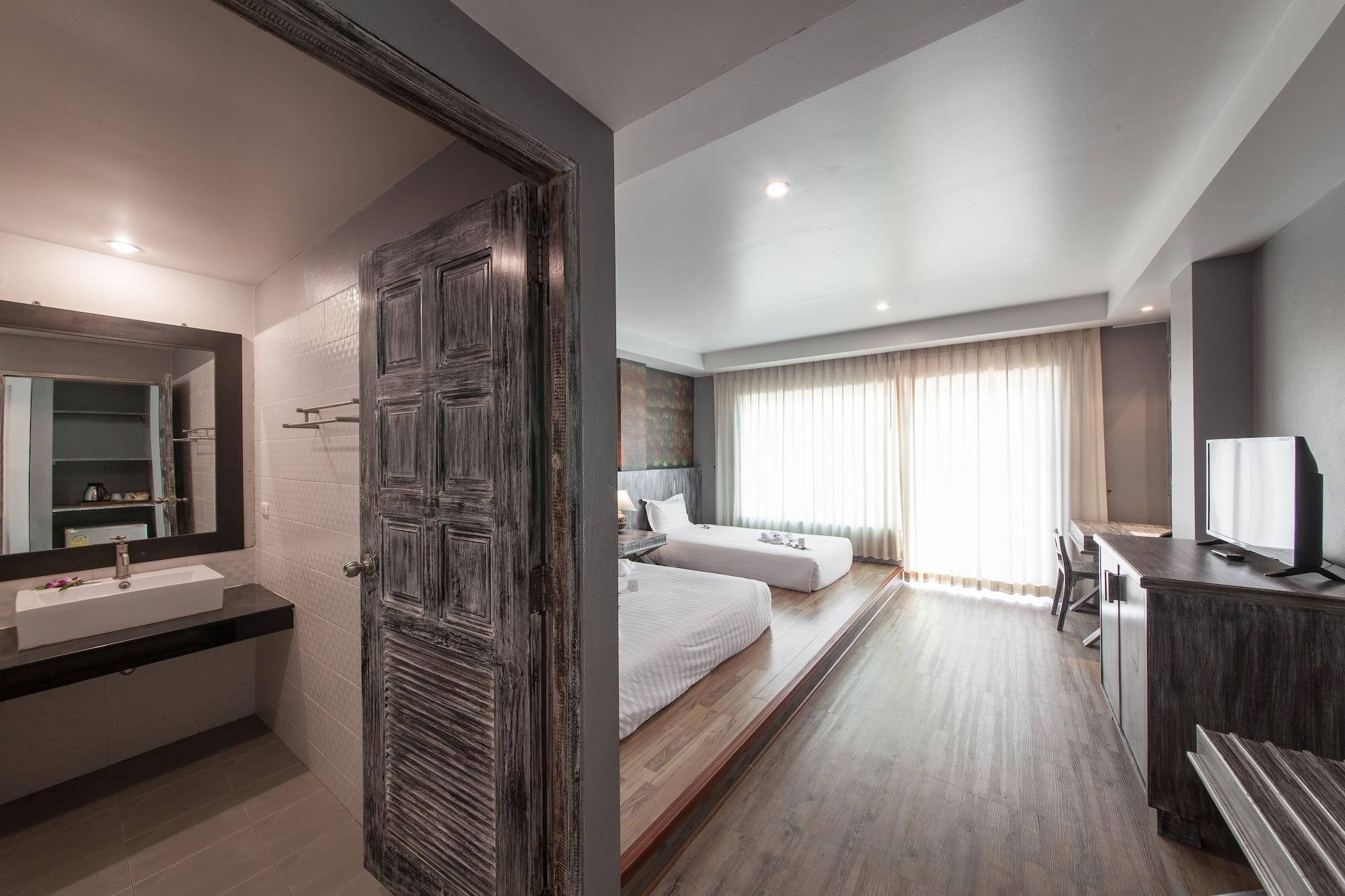Hotel City Dance 2*