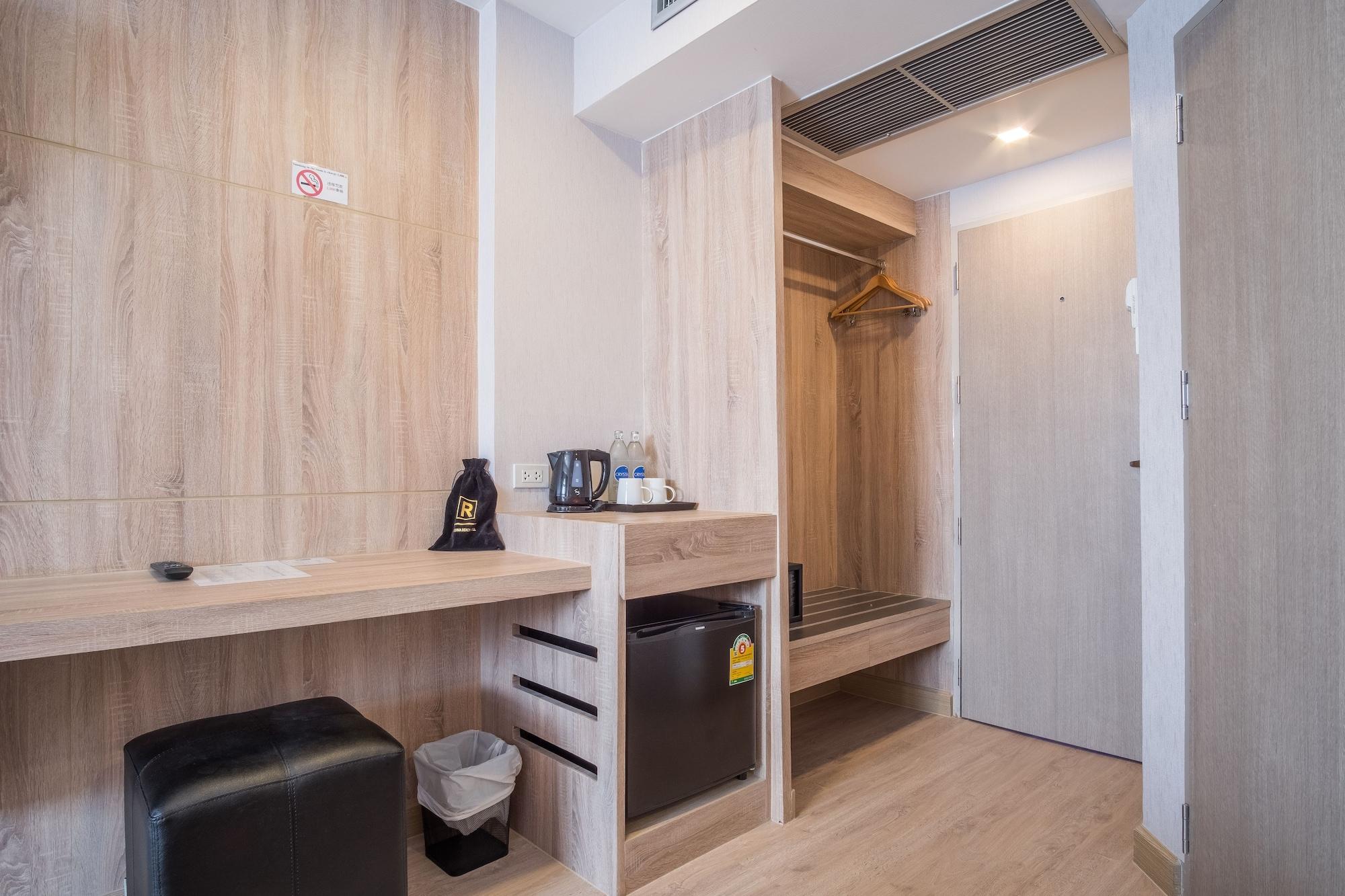 Rodina 4* Jomtien Beach
