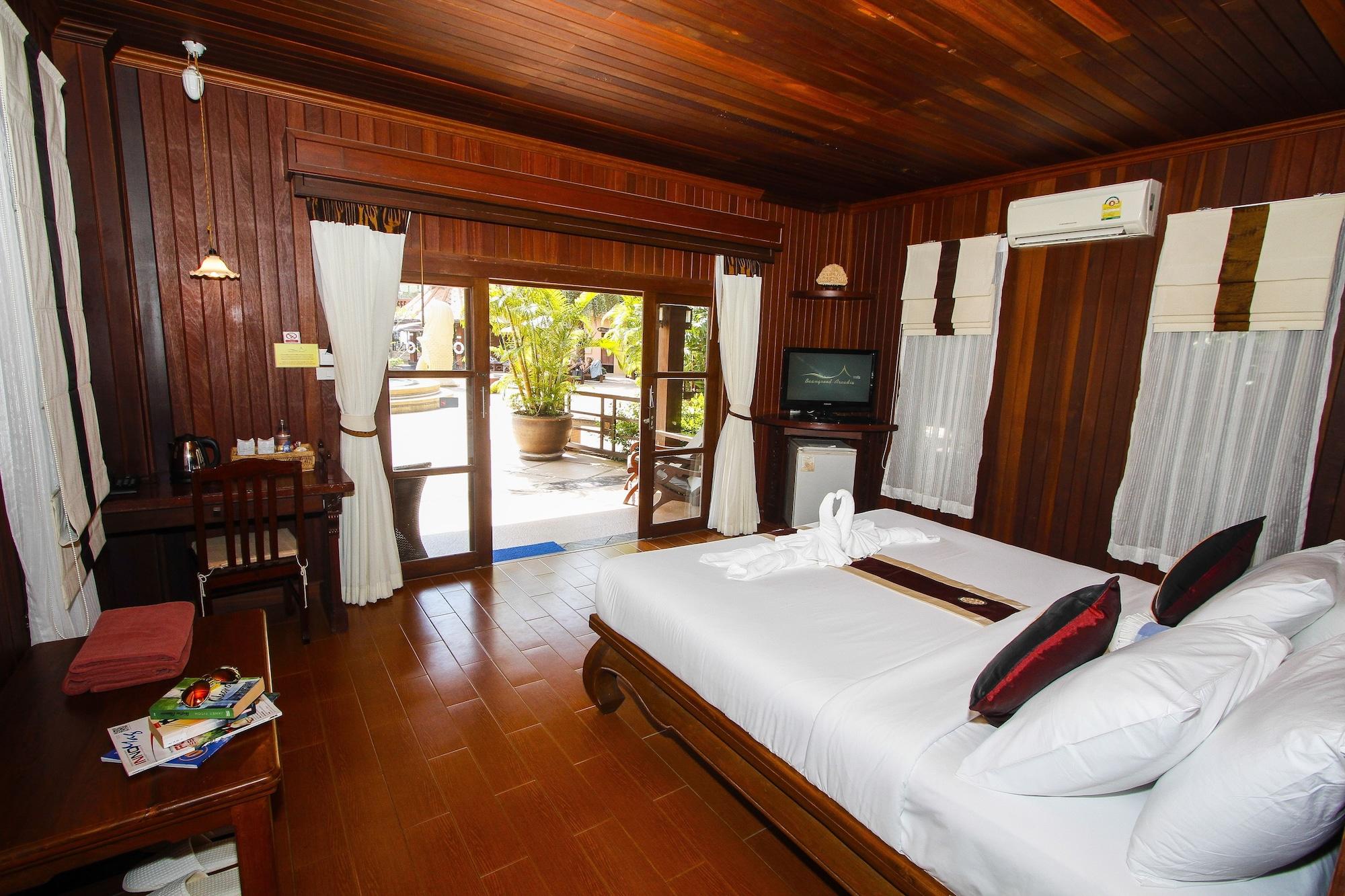 Resort Baan Grood Arcadia & Ban Krut (Prachuap Khiri Khan)