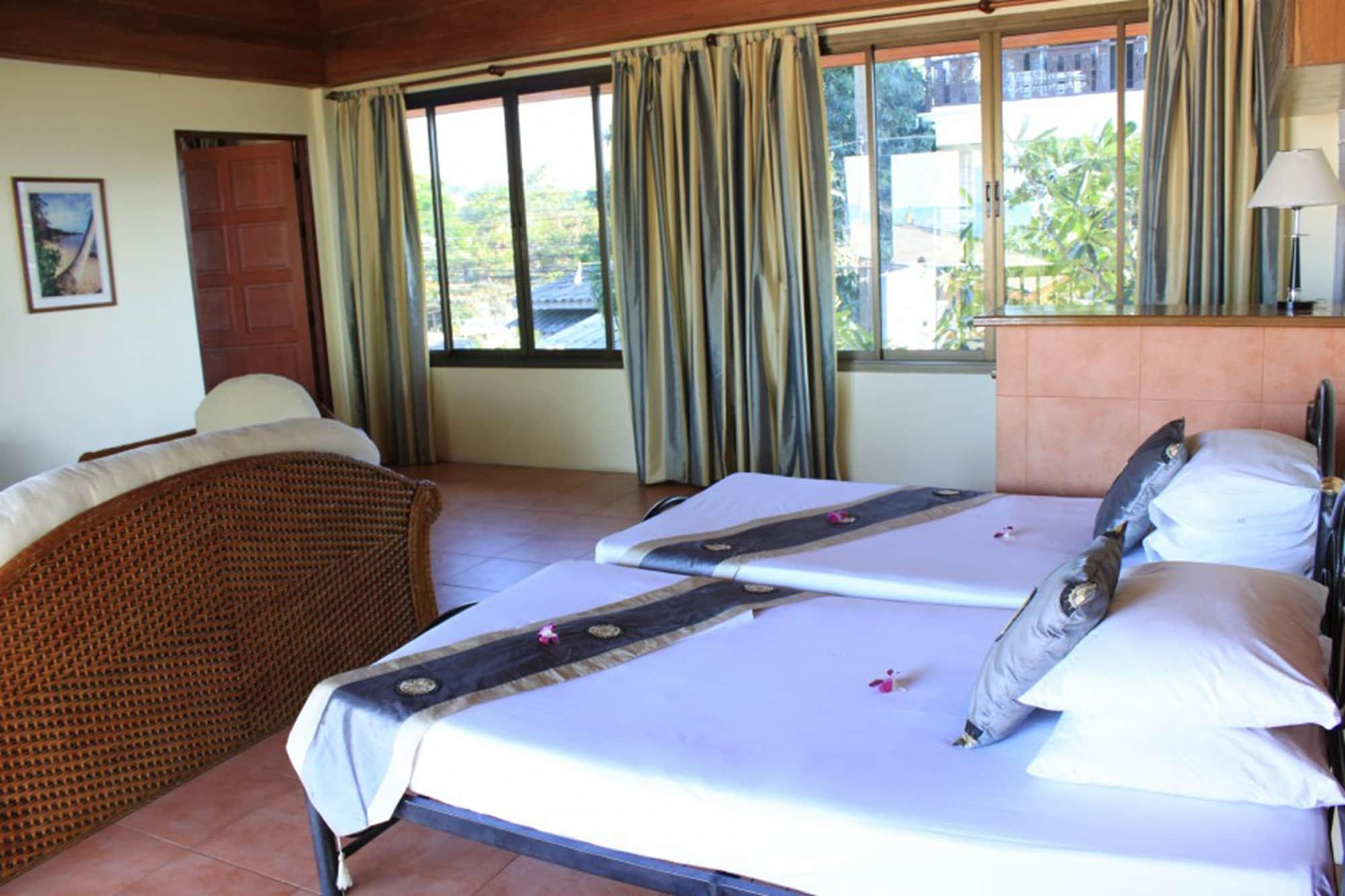 Resort The Waterfront At Fishermans Village 3*