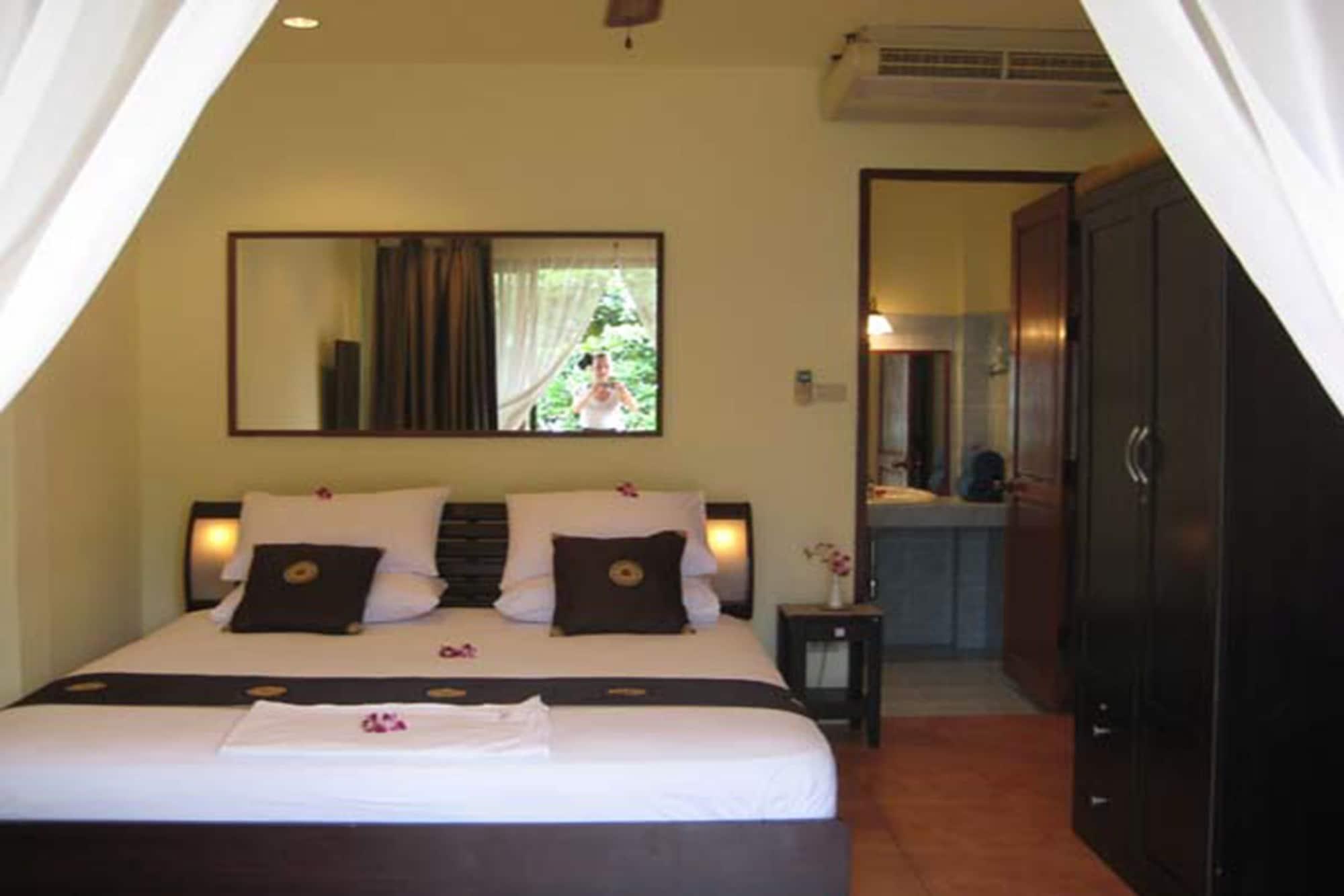 Resort The Waterfront At Fishermans Village 3*