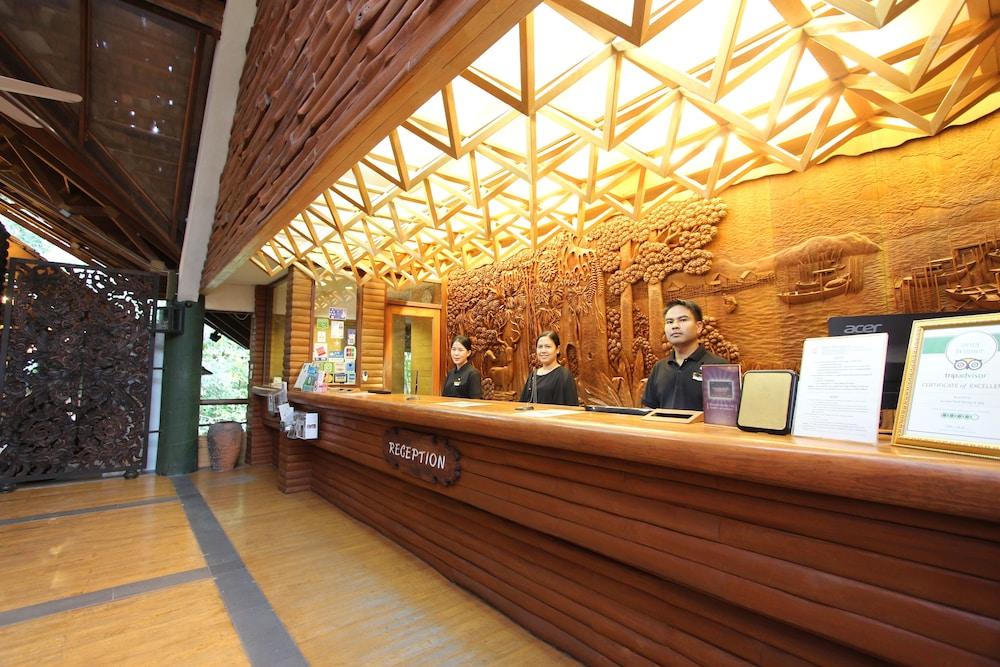 Resort Sunset Park And - Sha Na Chom Thian