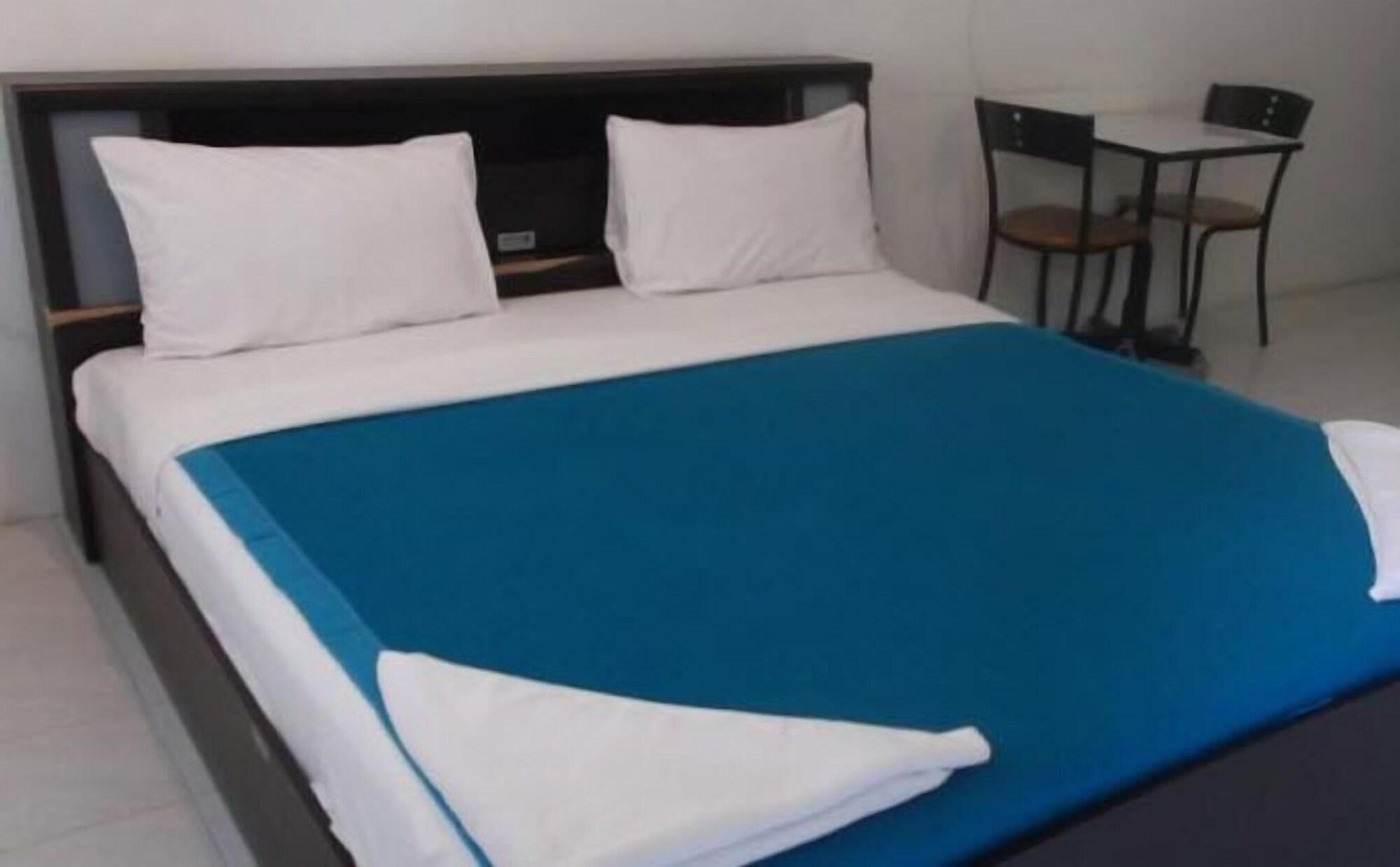 Service Hotel