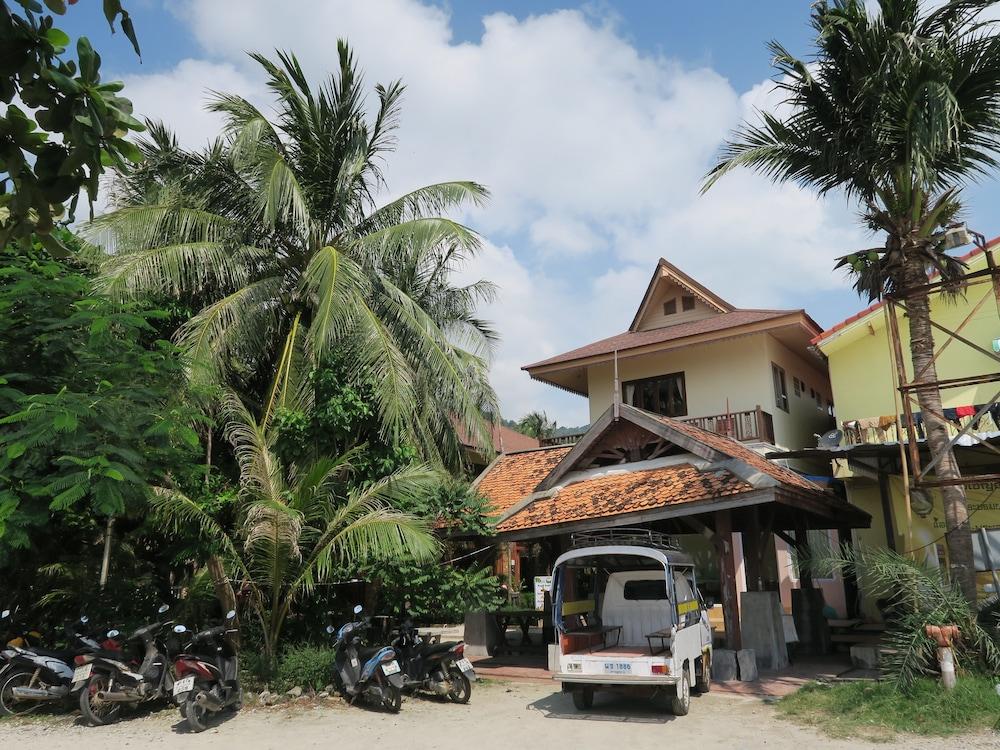 Family House Resort