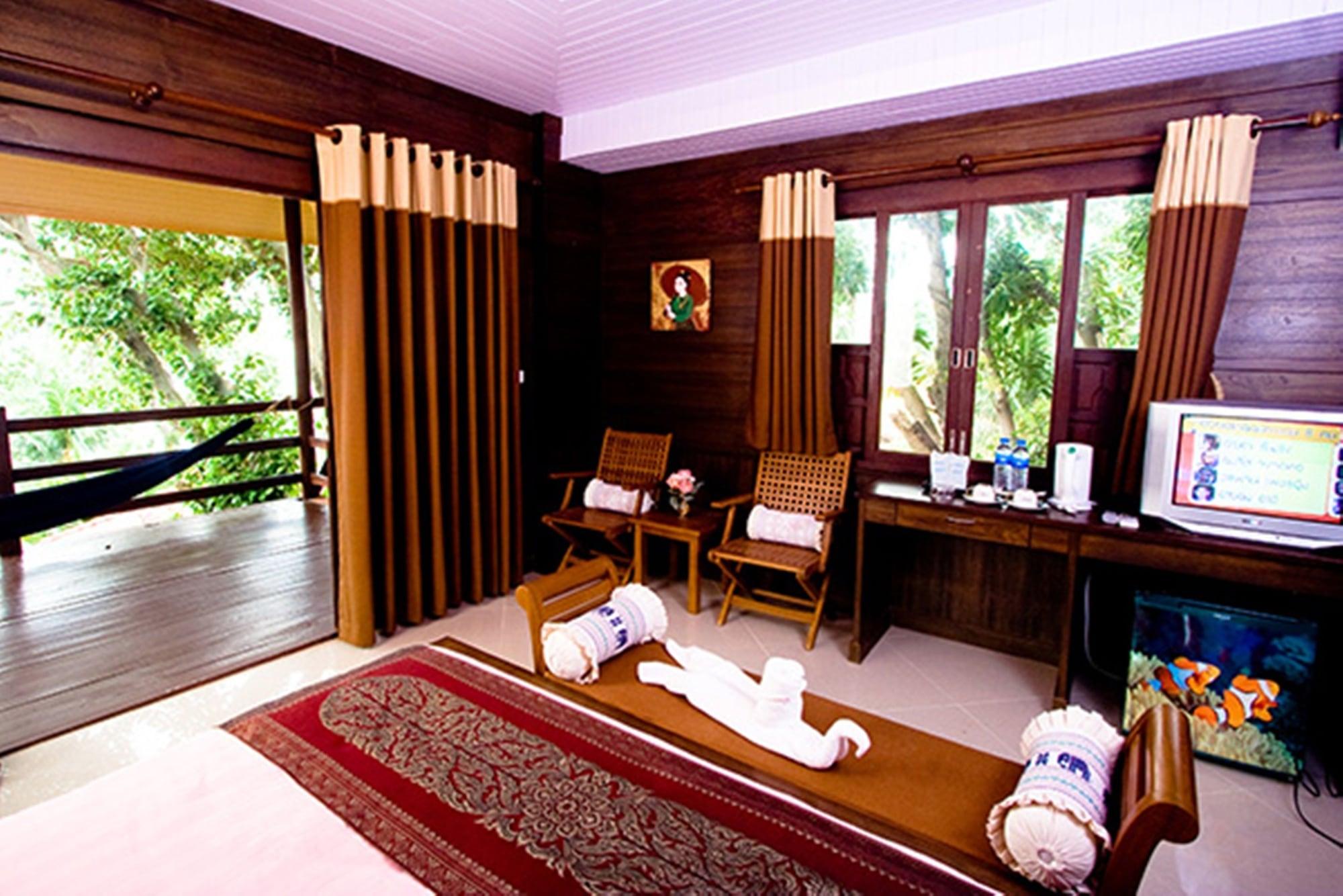 Resort Rin Haad Rin