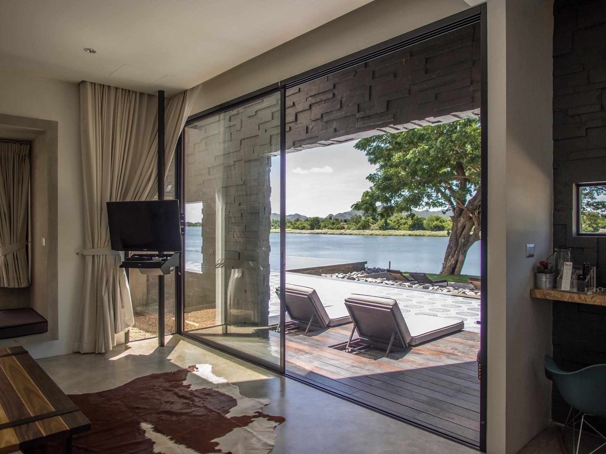 Resort The Xcape River Kwai Kanchanaburi