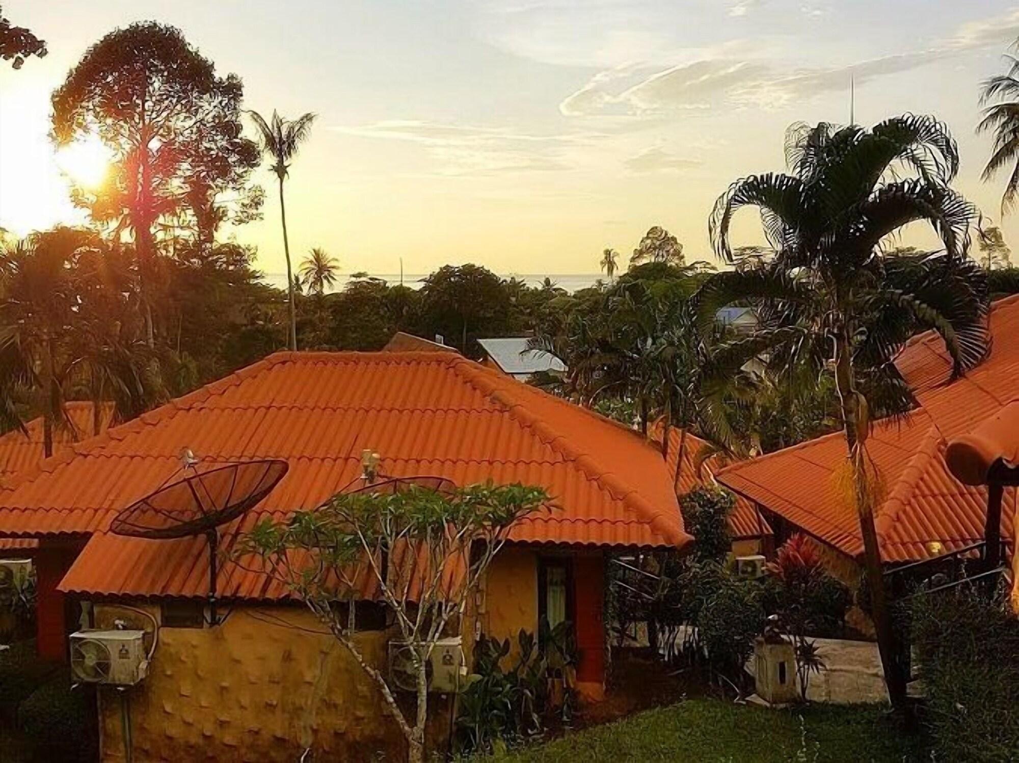 Resort Paradise