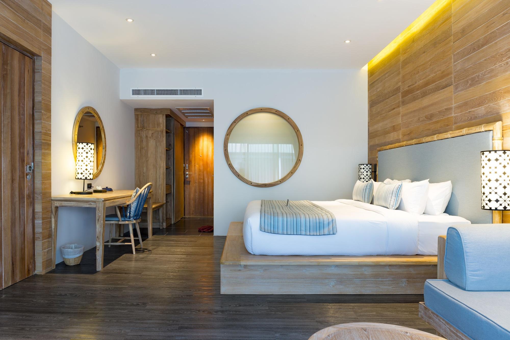 Akira Resort 4*