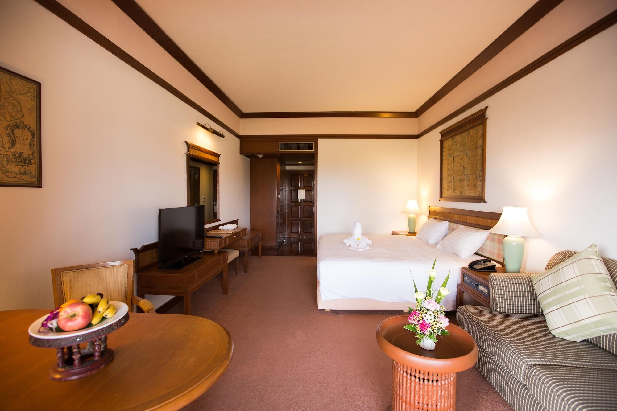 Imperial Golden Triangle 4*
