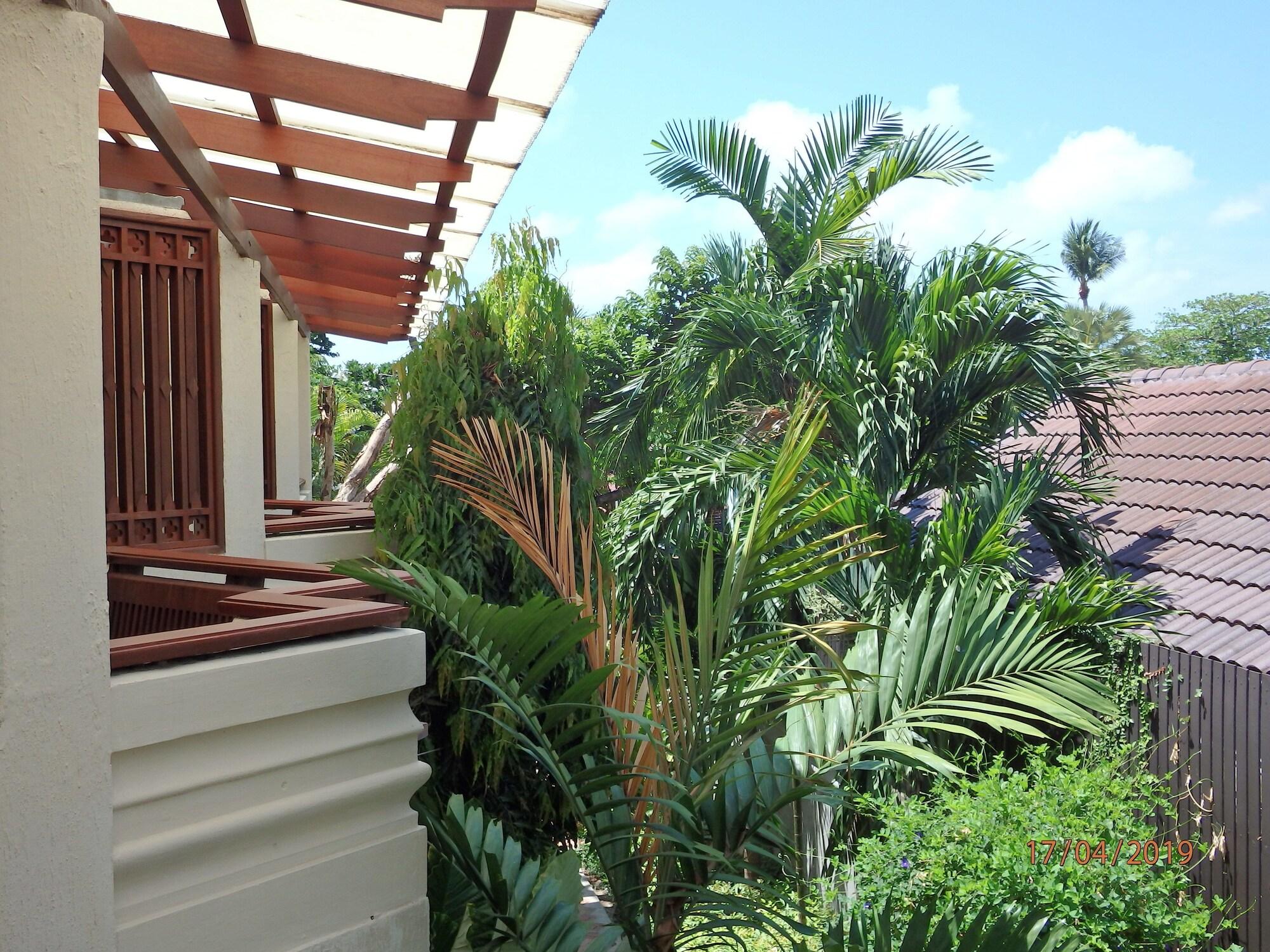 Montien House - Sha 3*