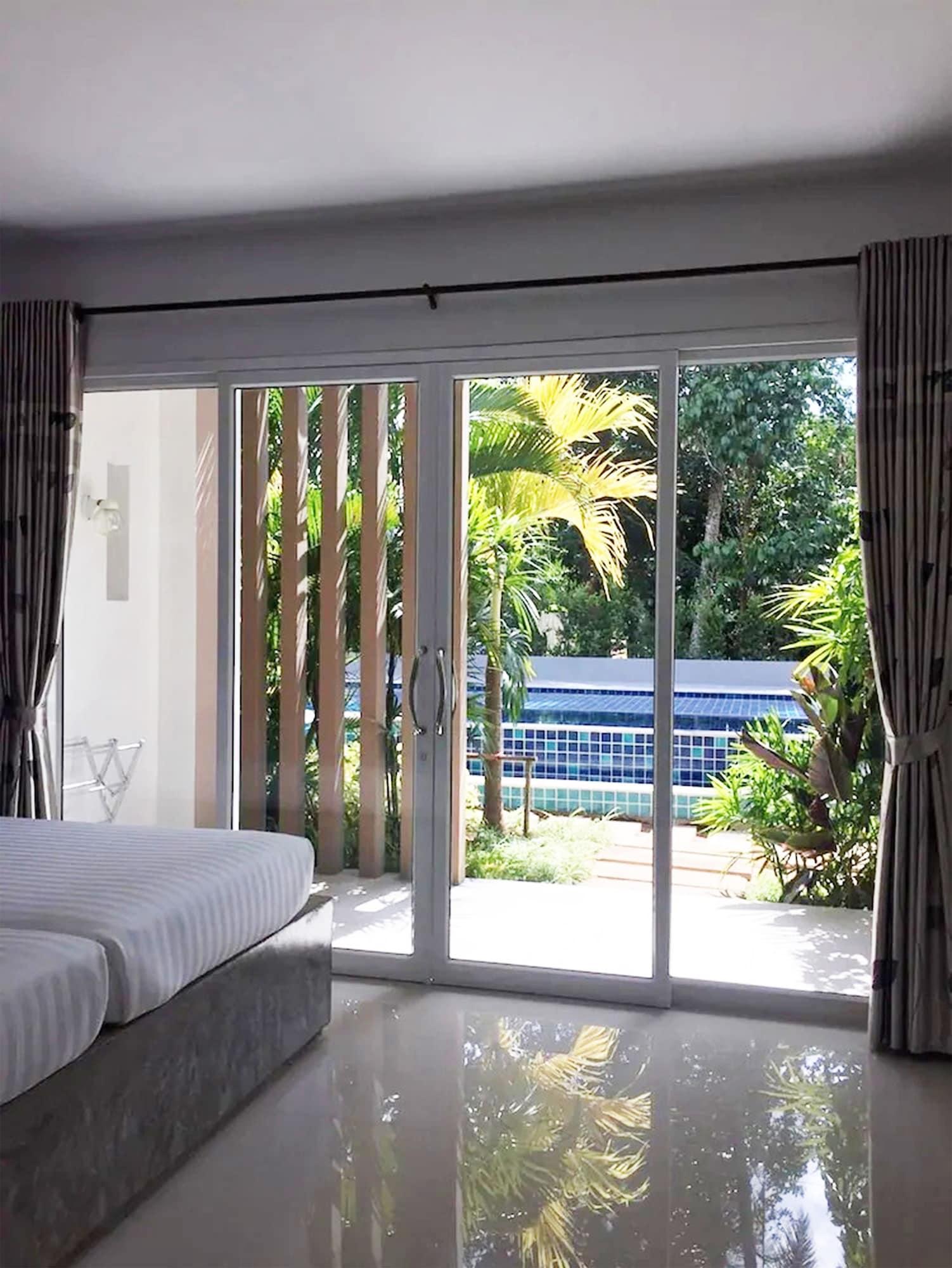 The Fong Resort