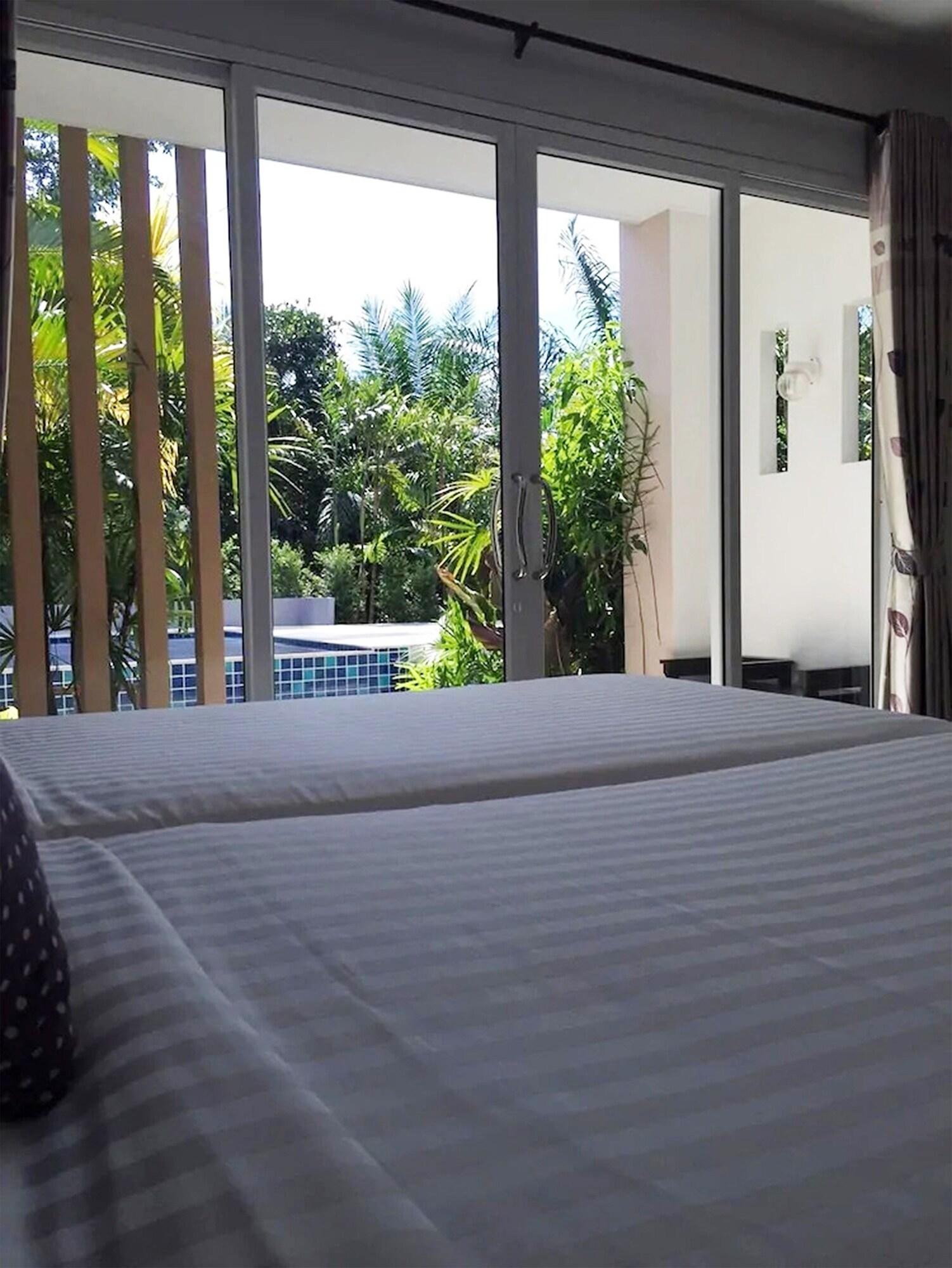 Resort The Fong 3*