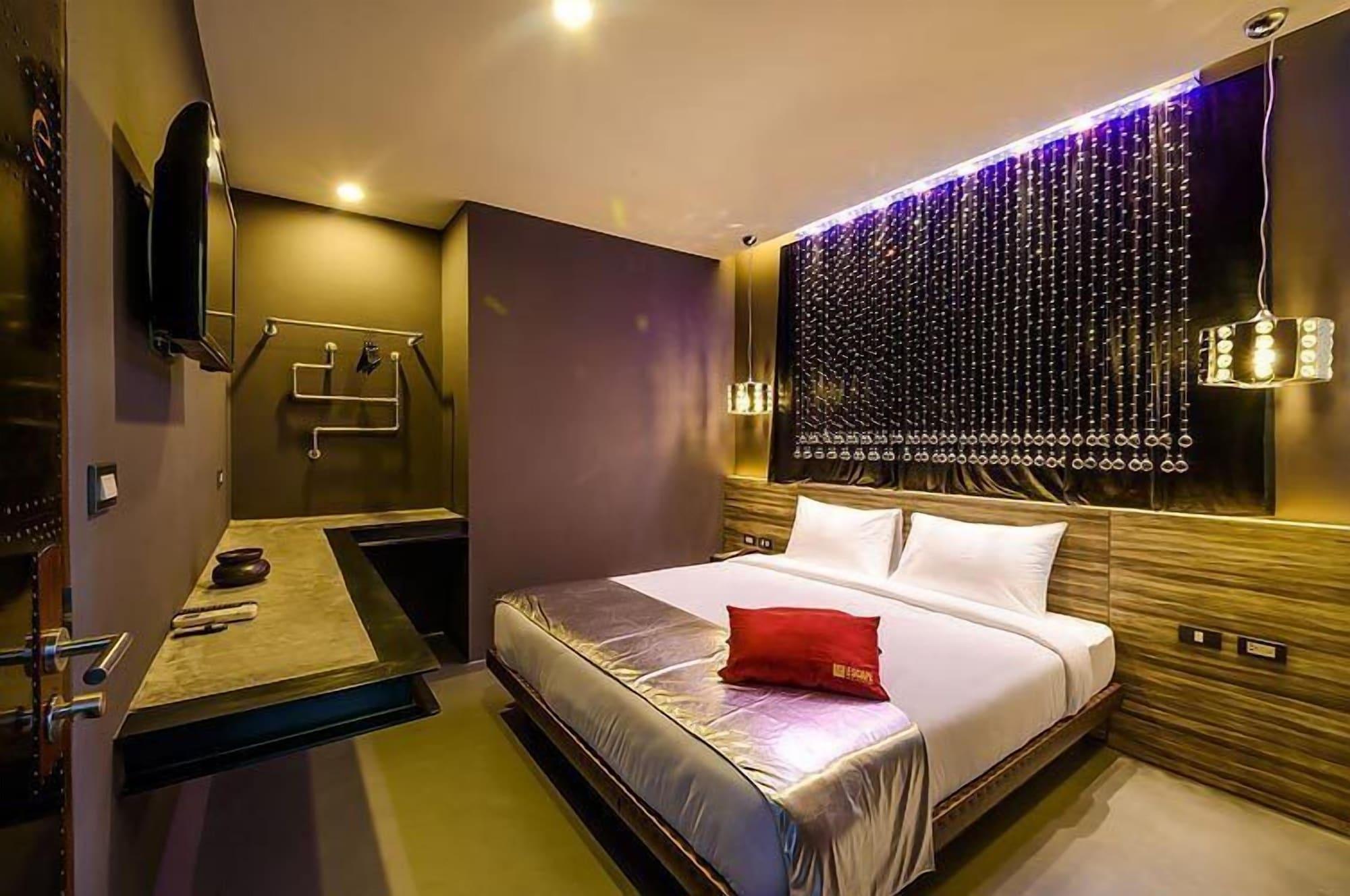 Escape De Phuket