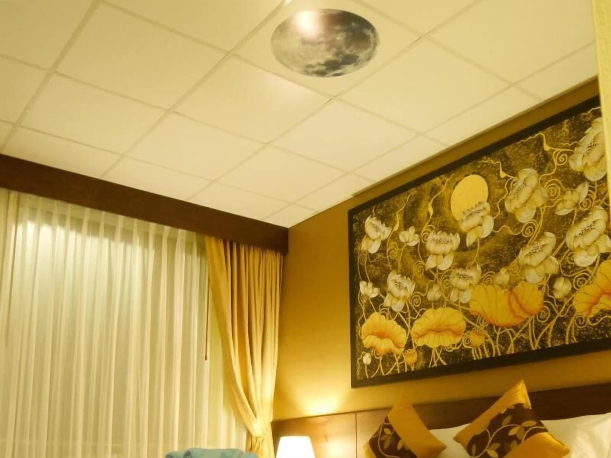 Hotel Moon Budget Ao Nang