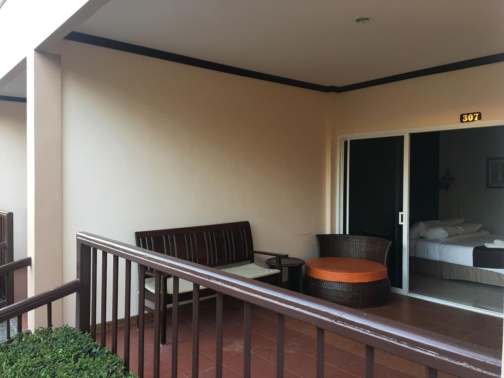 Maleedee Bay Resort