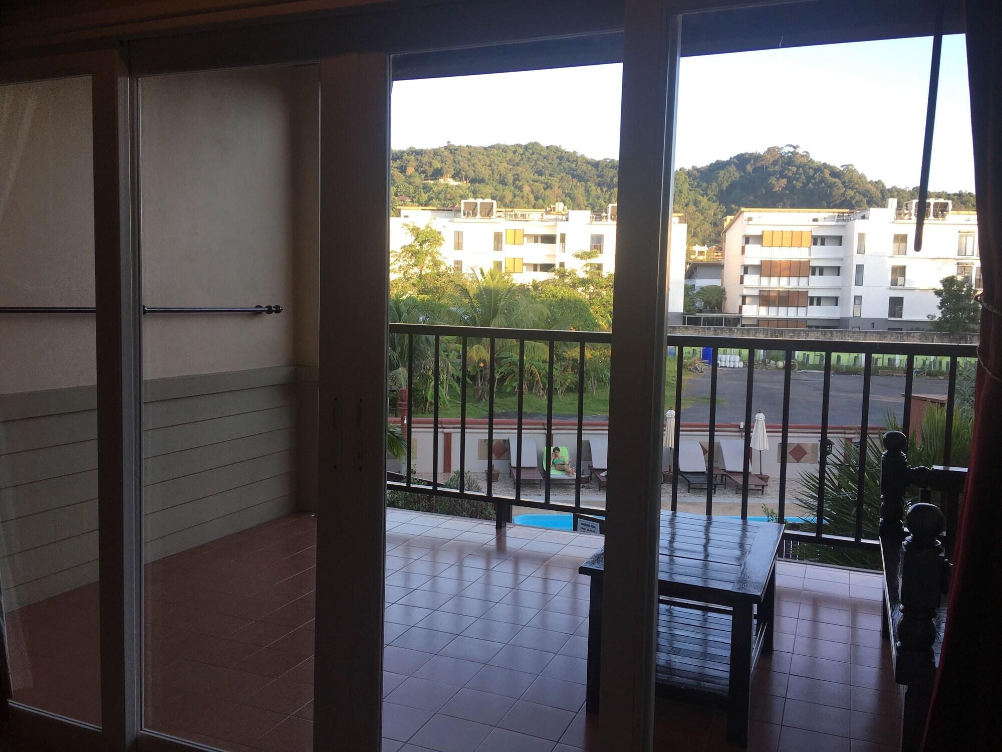 Maleedee Bay Resort