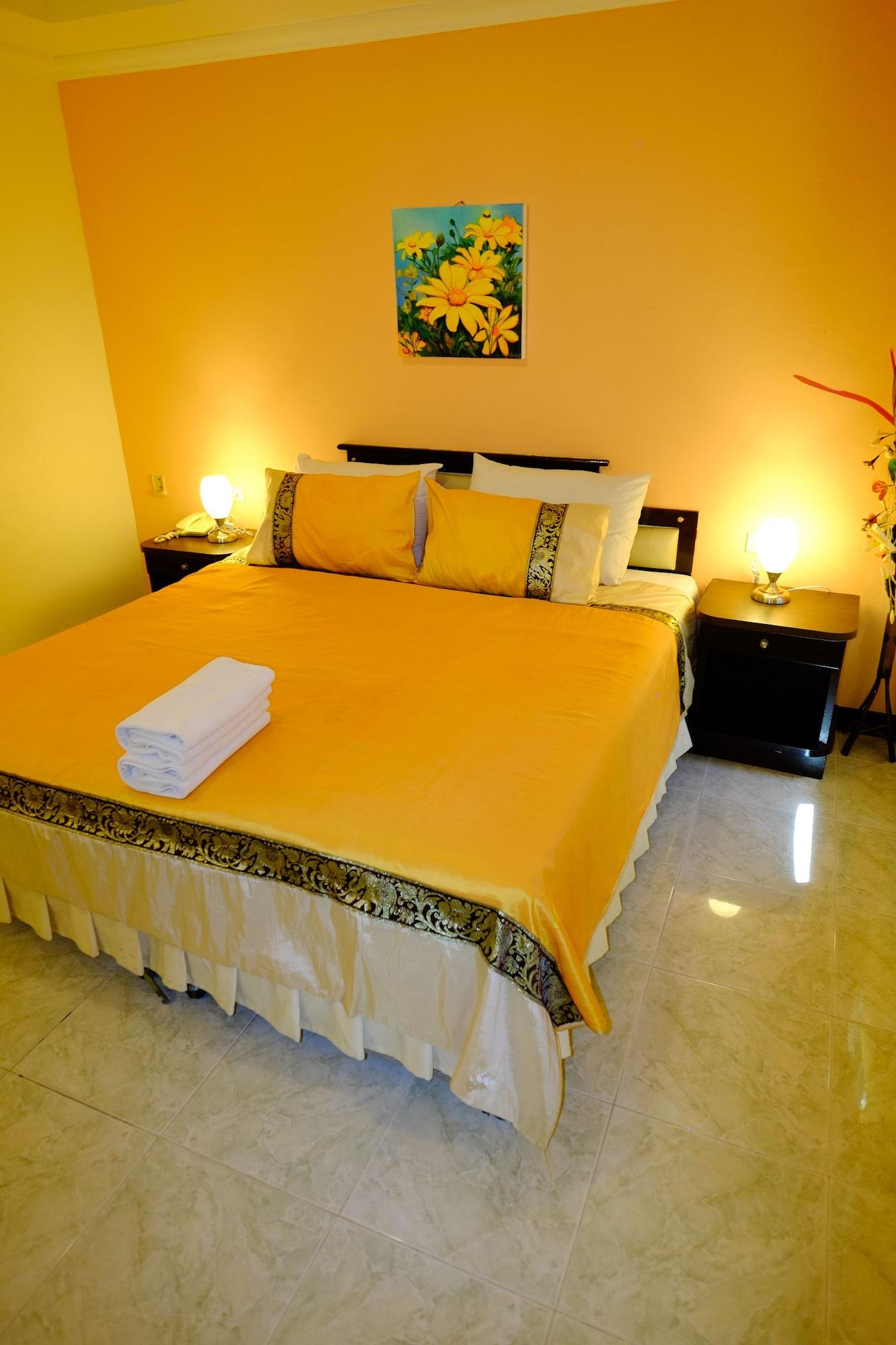 Adonis Guest house 2*