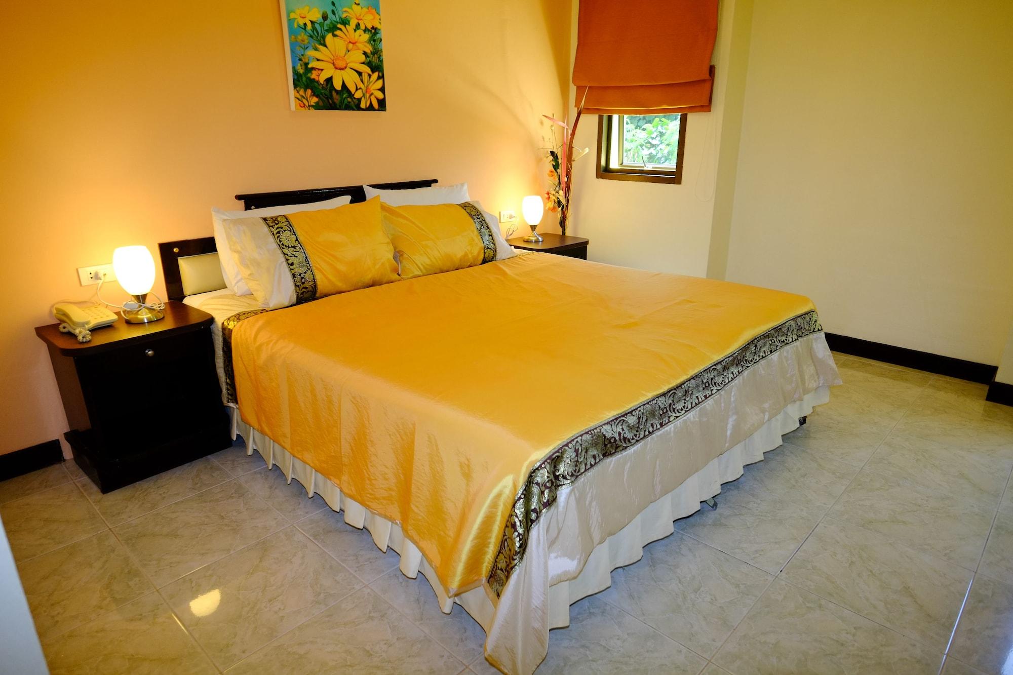 Adonis Guest house Patong