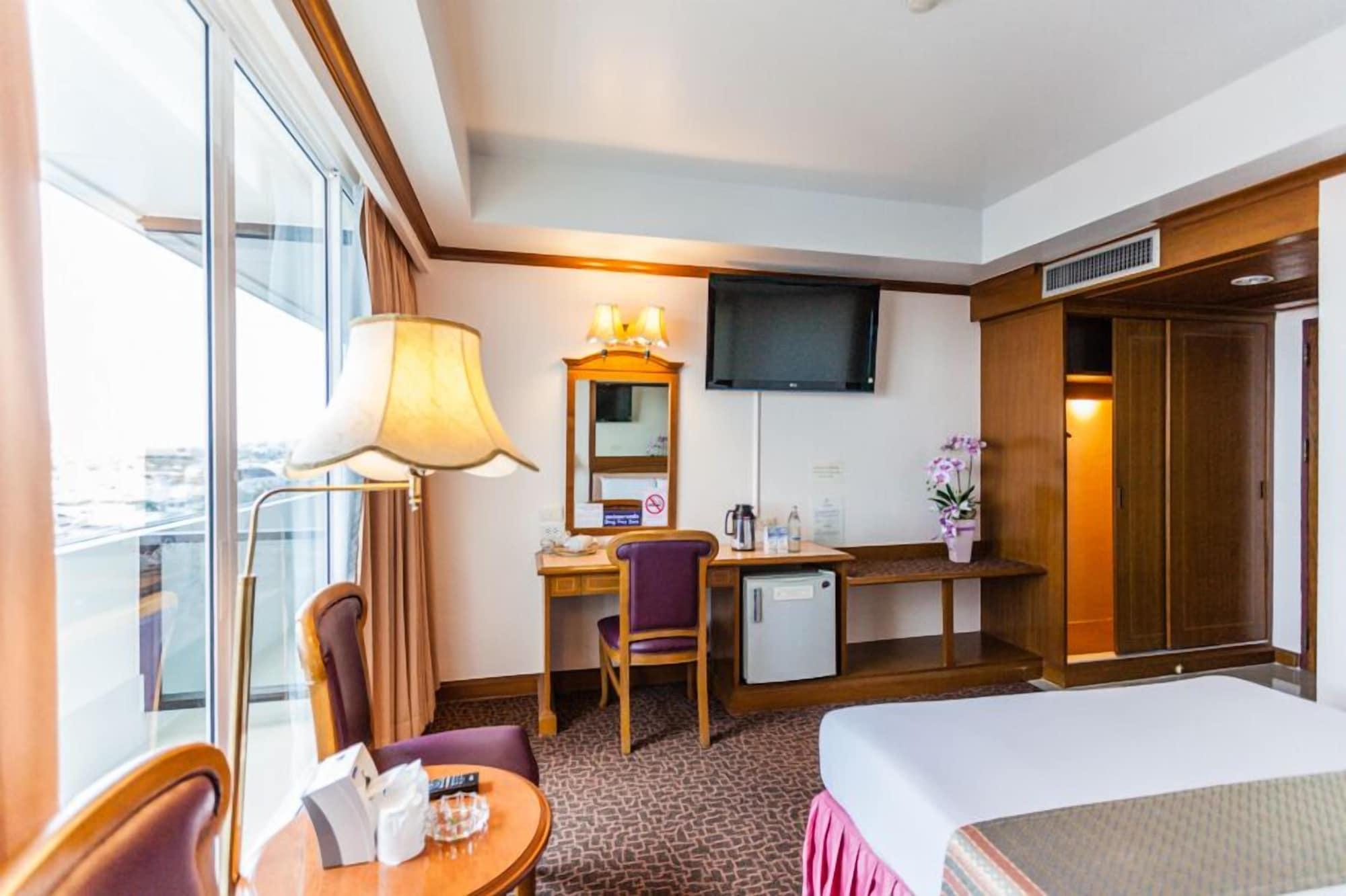 V.l. Hatyai Hotel