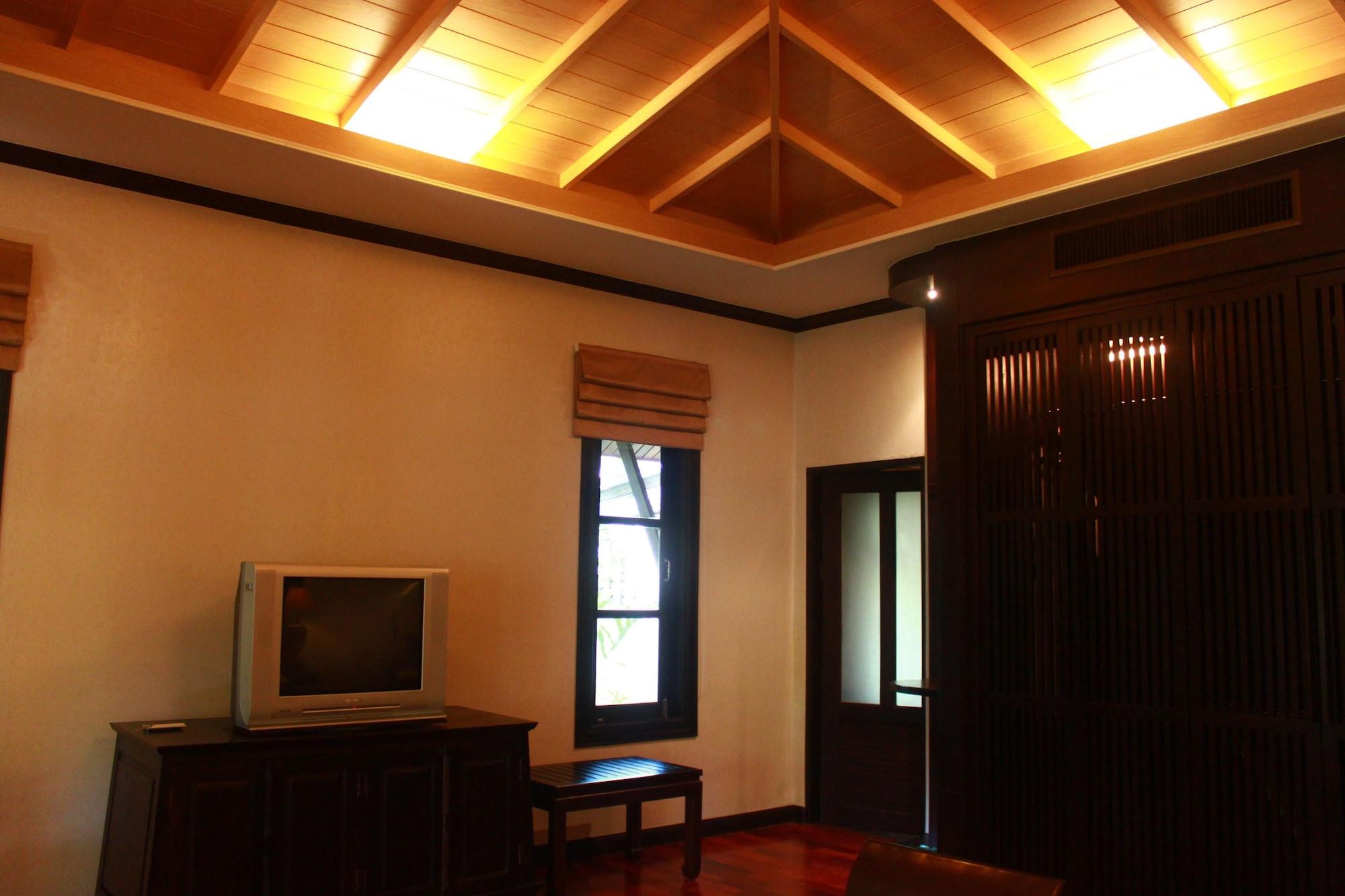 Mukdara & 4*