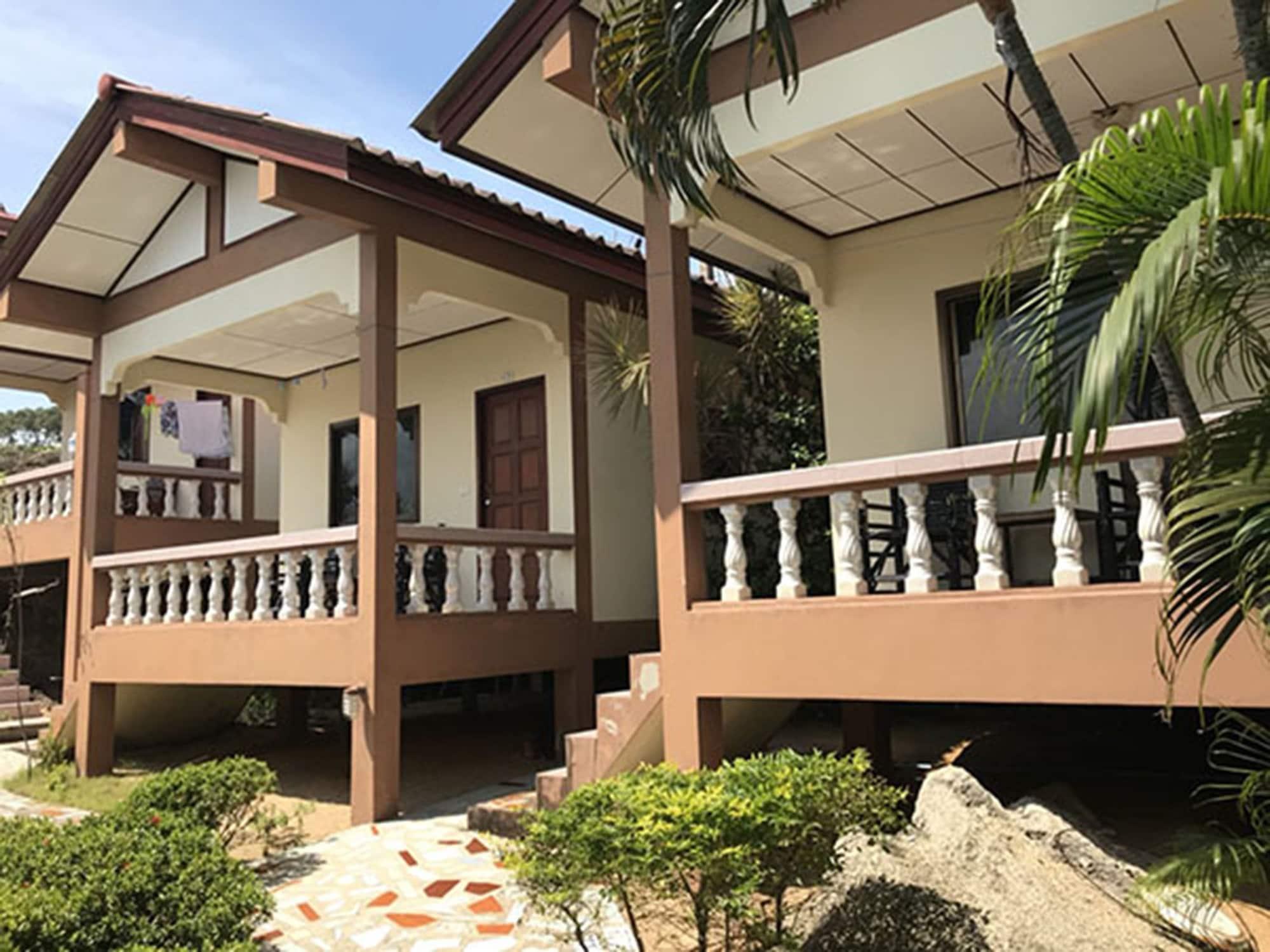 Paradise Hotel
