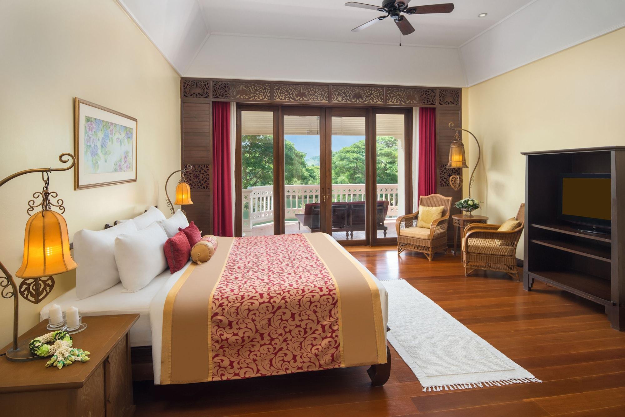 Resort Dheva Mantra 5*
