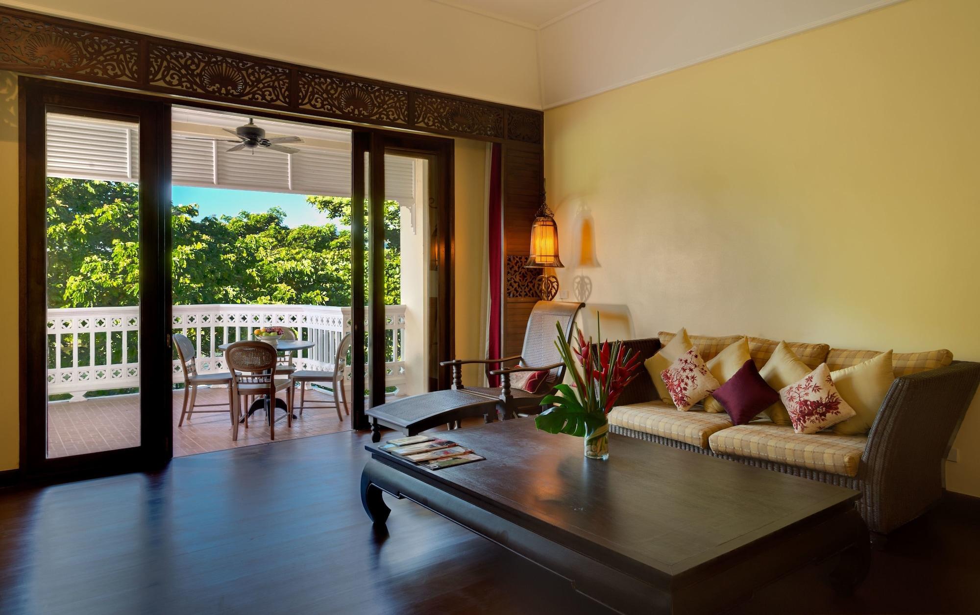 Resort Dheva Mantra 5*