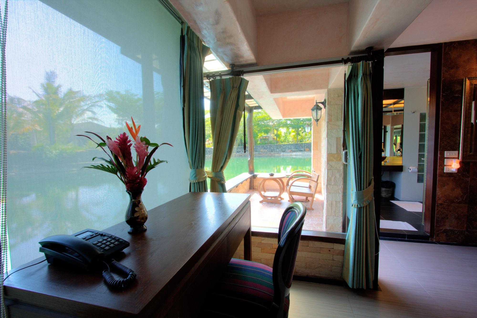 Resort Parama Koh Chang 5*
