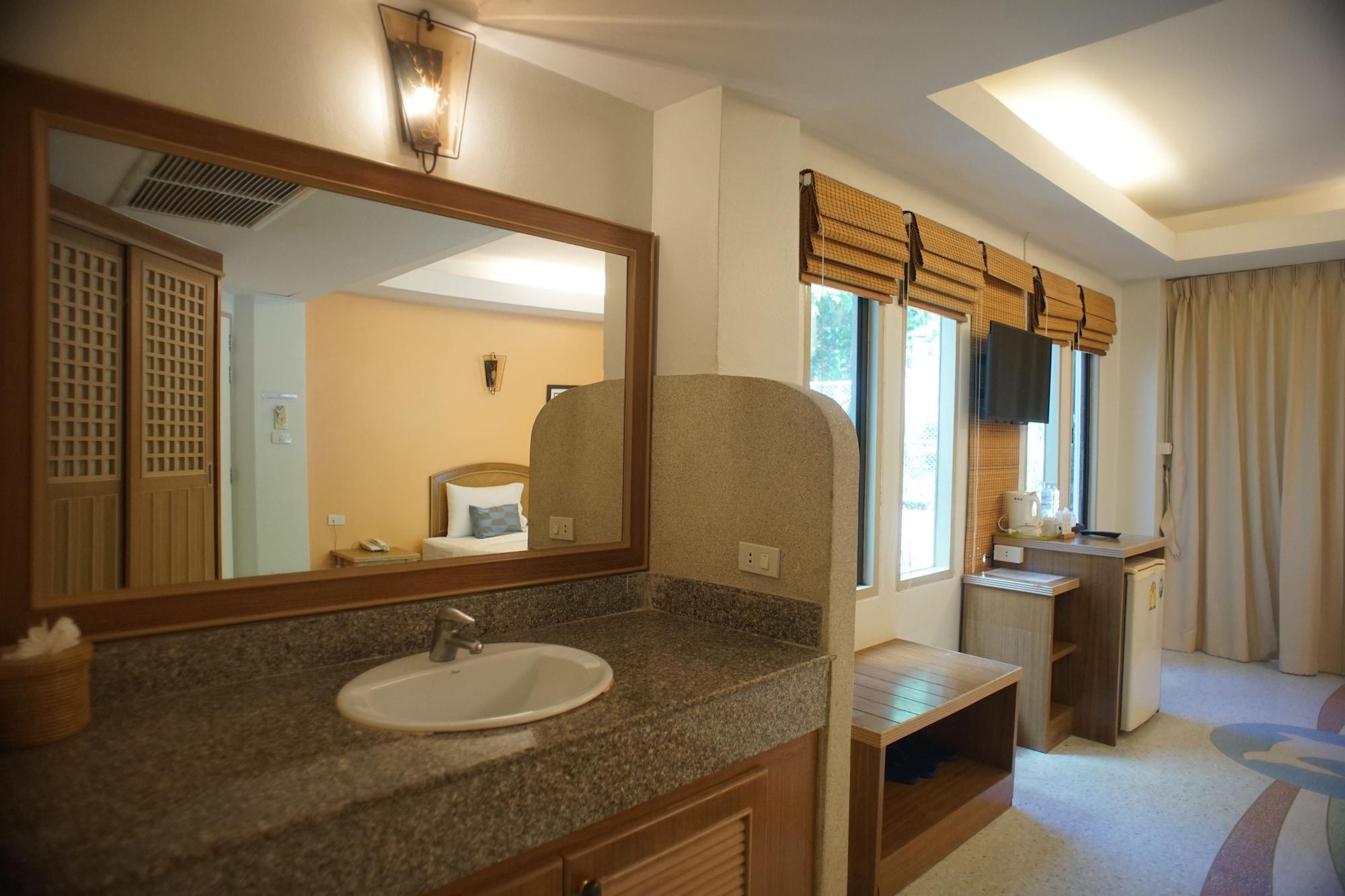 Phranang Place- Sha Extra Hotel Ao Nang