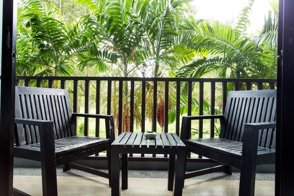 Aree Tara Krabi Resort 4*