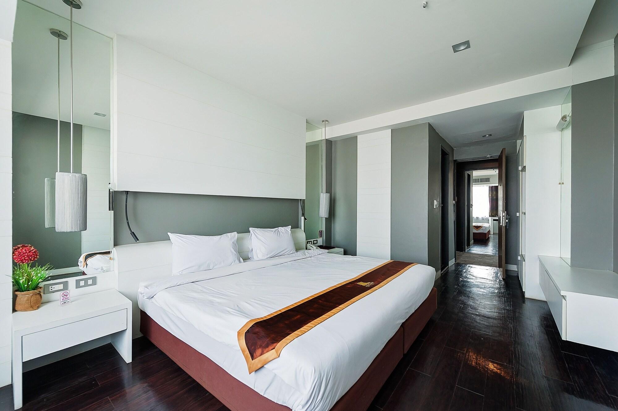 Khon Kaen Hotel Hotel 3*