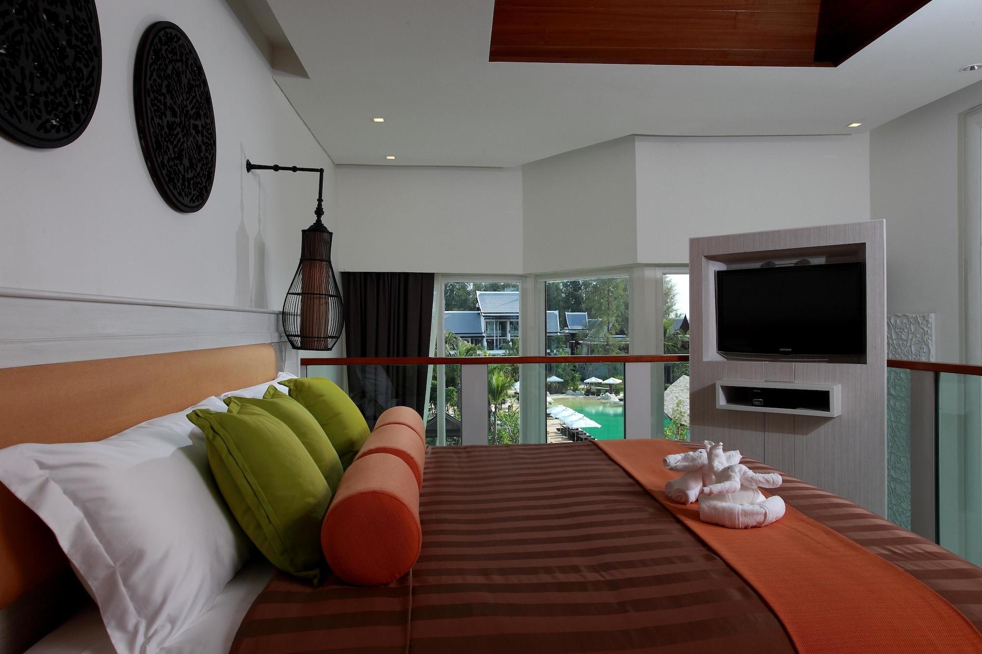 Natai Beach Resort 5*