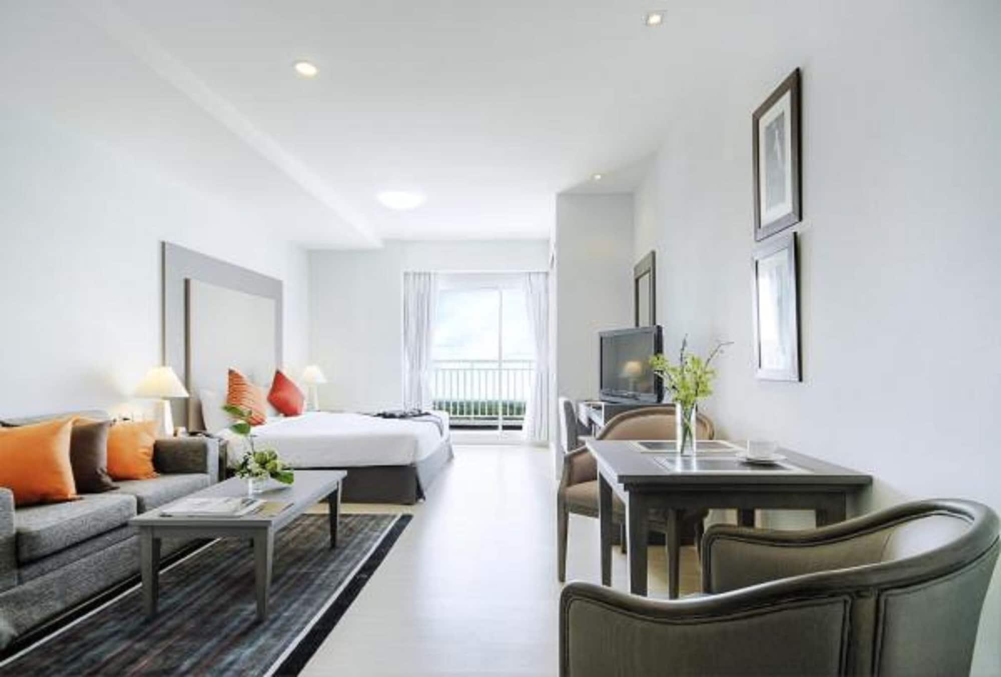 Classic Kameo & Serviced Apartment, Rayong