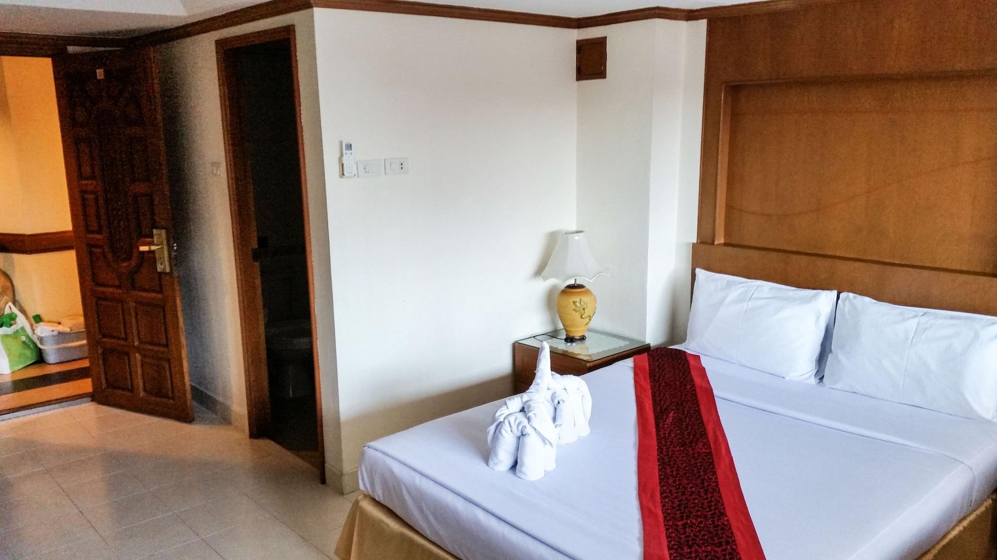 Seaview Sriracha Hotel 3*