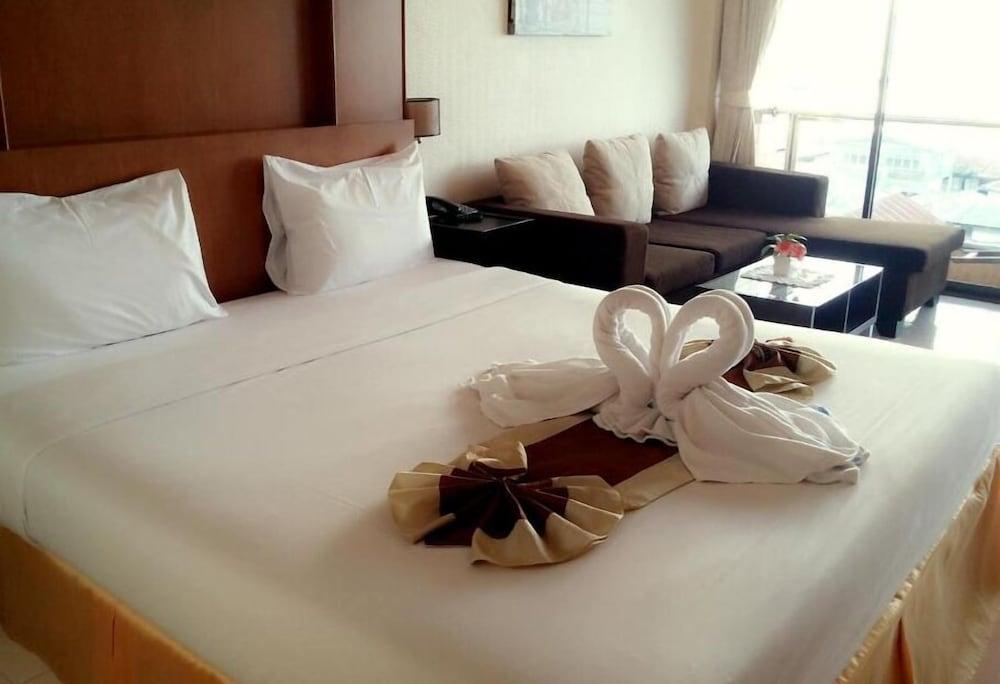 Hotel Seaview Sriracha Si Racha