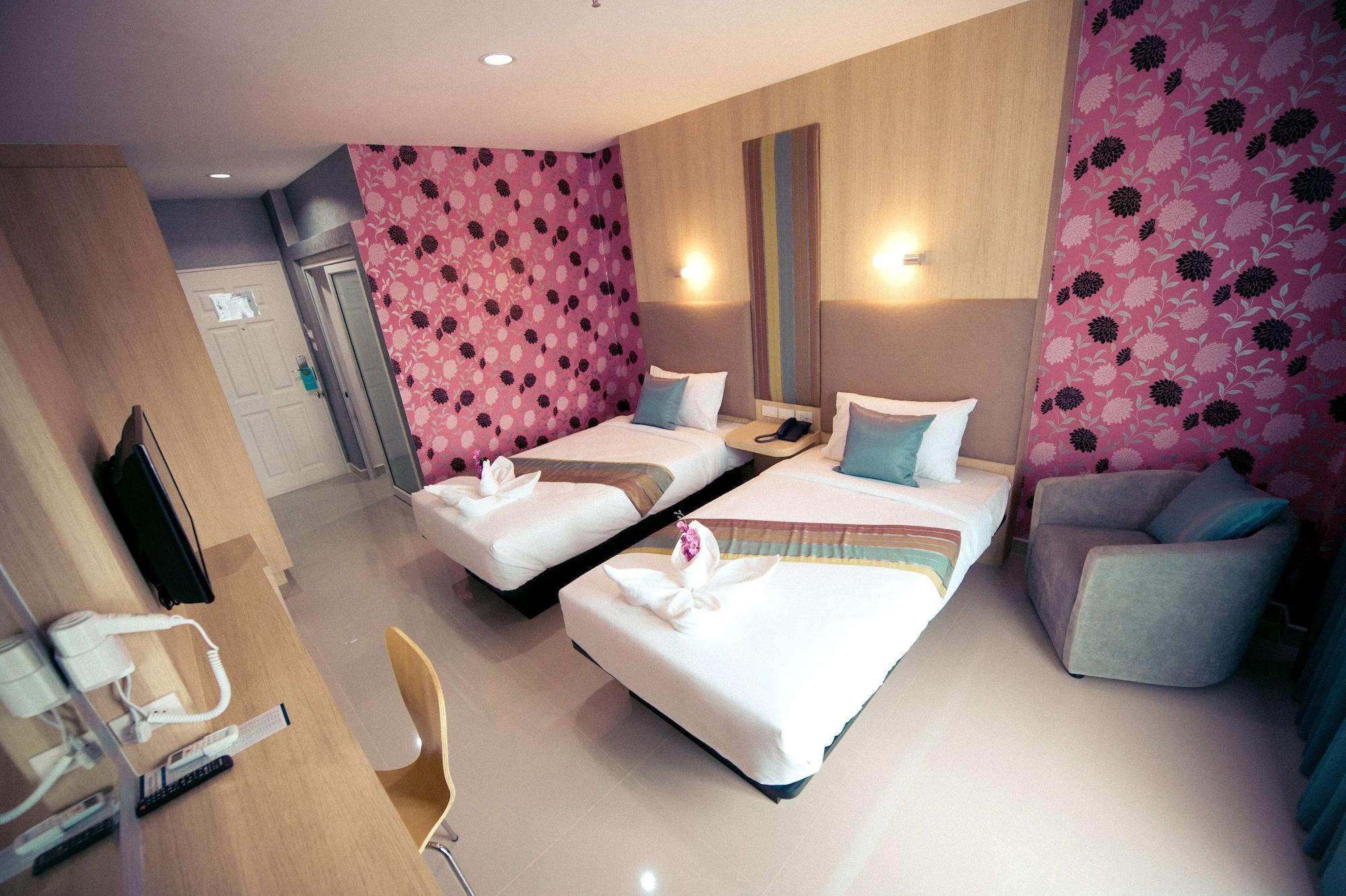 Western Royal 3*