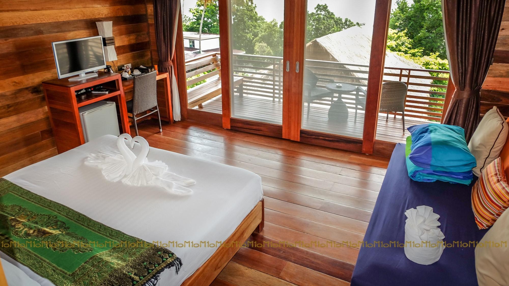 Moons Resort Koh Lipe