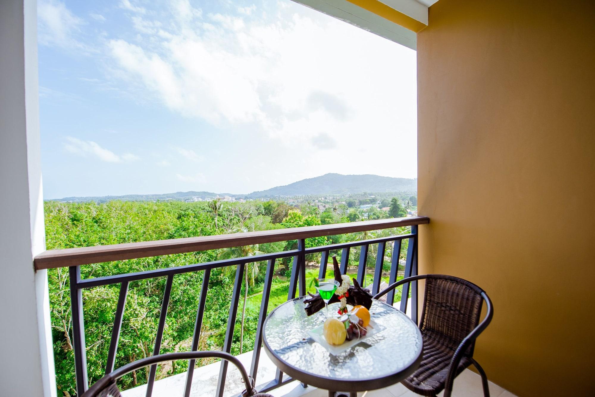 Grand Nai Harn Suites 4* Rawai