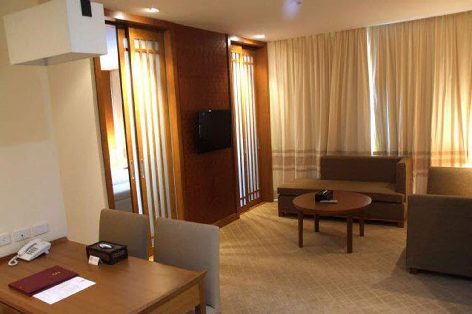 Sunee Grand And Convention Center Hotel 5*