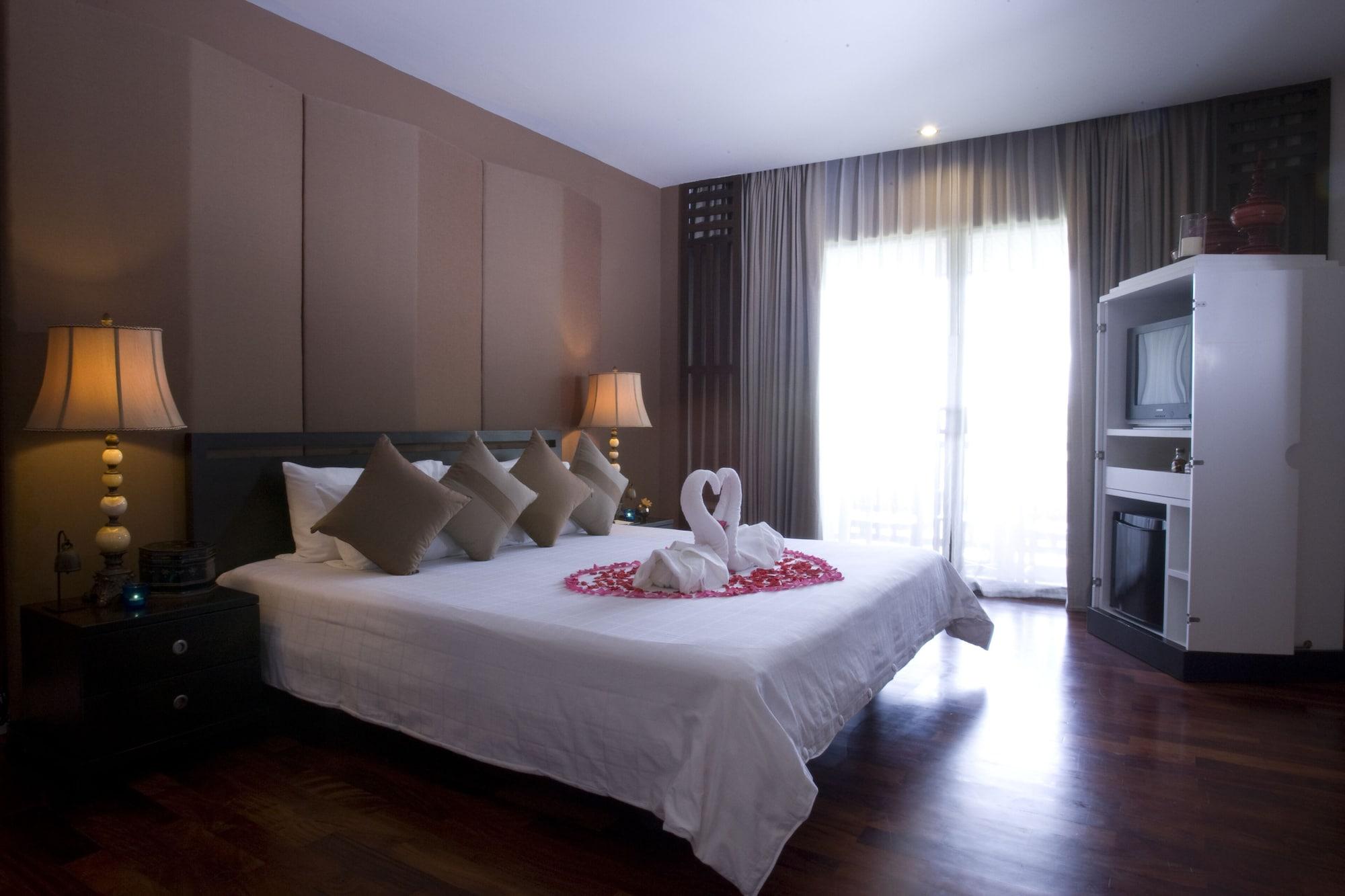 Resort The Tide 4*
