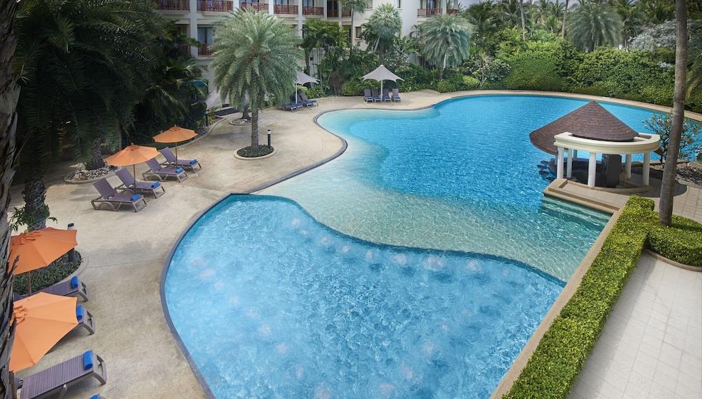 The Tide Resort 4*