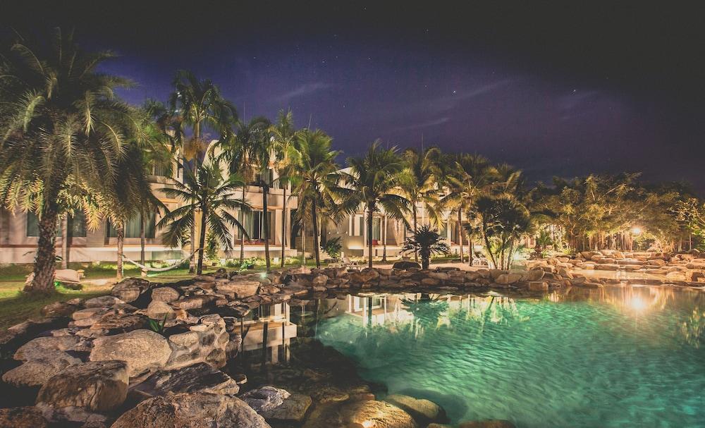 Resort Ohana And Restaurant Rayong