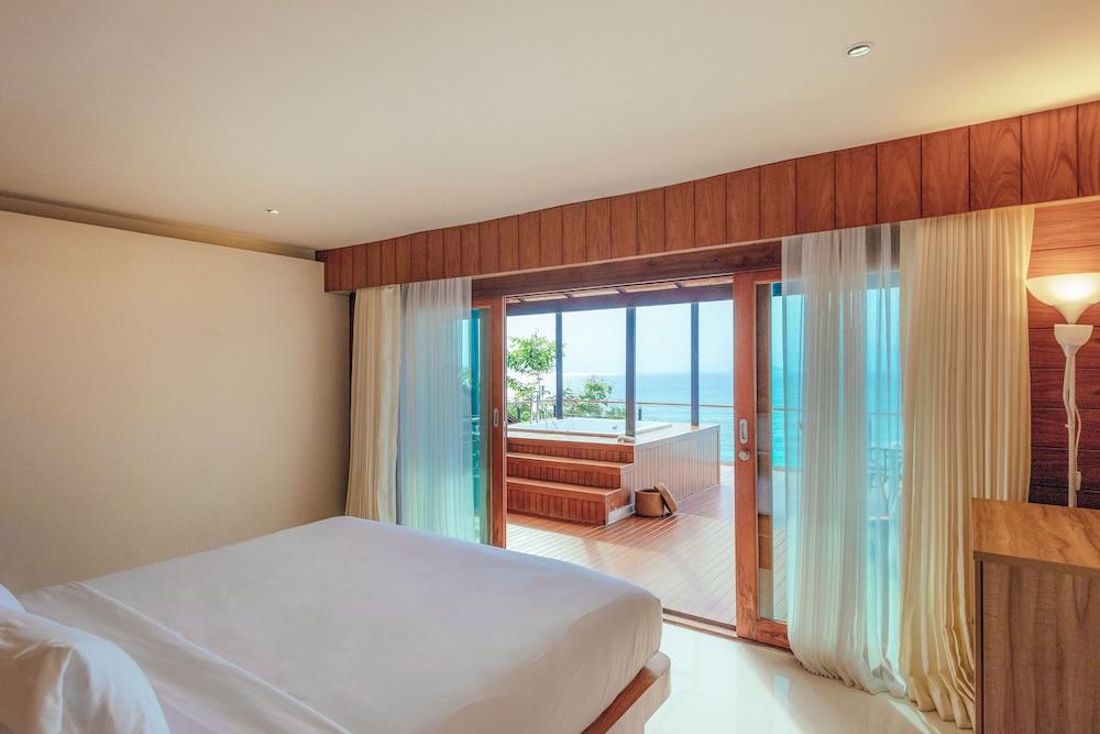 Resort The Cliff 4*
