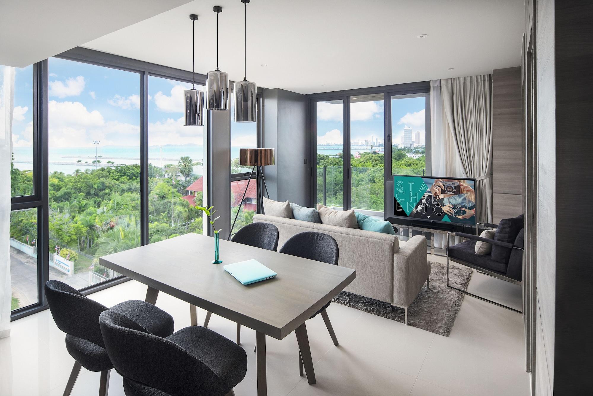 Cross Vibe Pattaya Seaphere - Formerly X2 Vibe Pattaya Seaphere Hotel