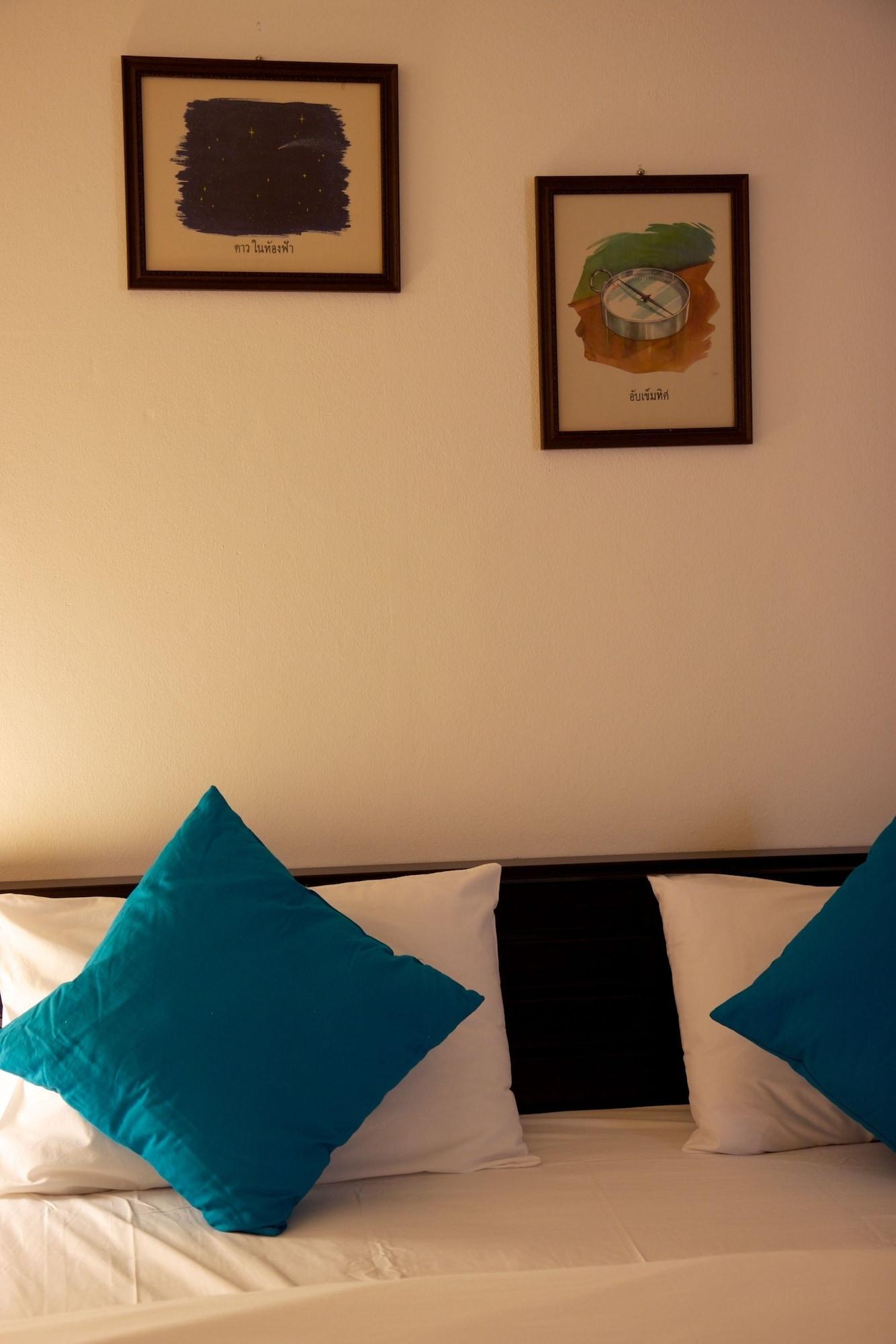Charn Aparthotel Bang Saen