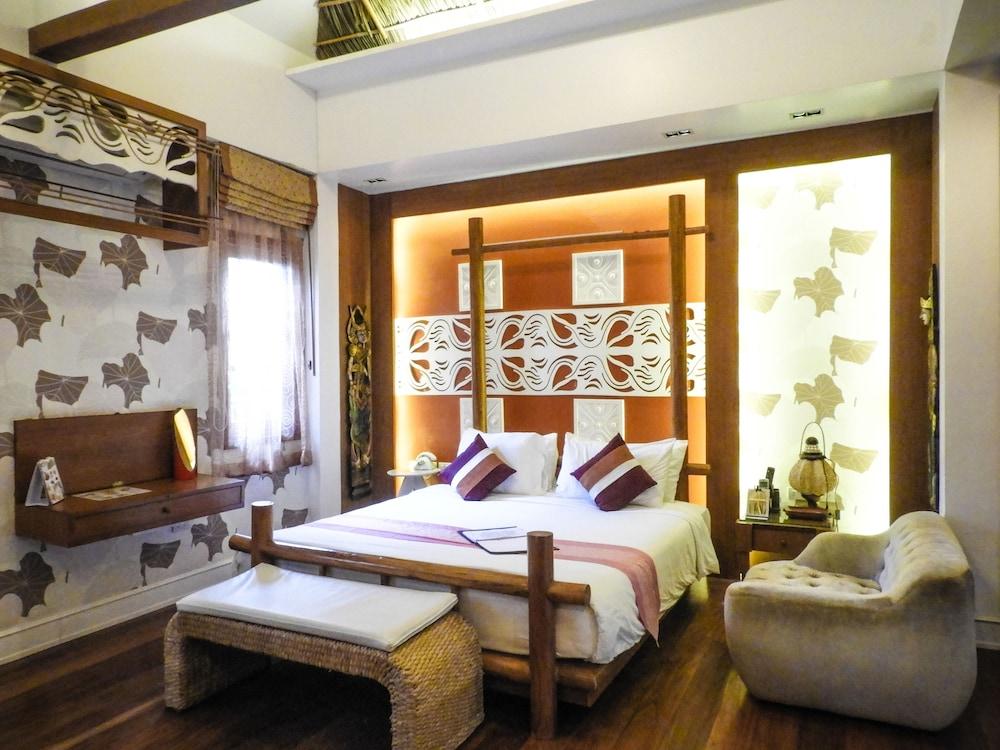 Hotel Vartika Resovilla Kuiburi 4*